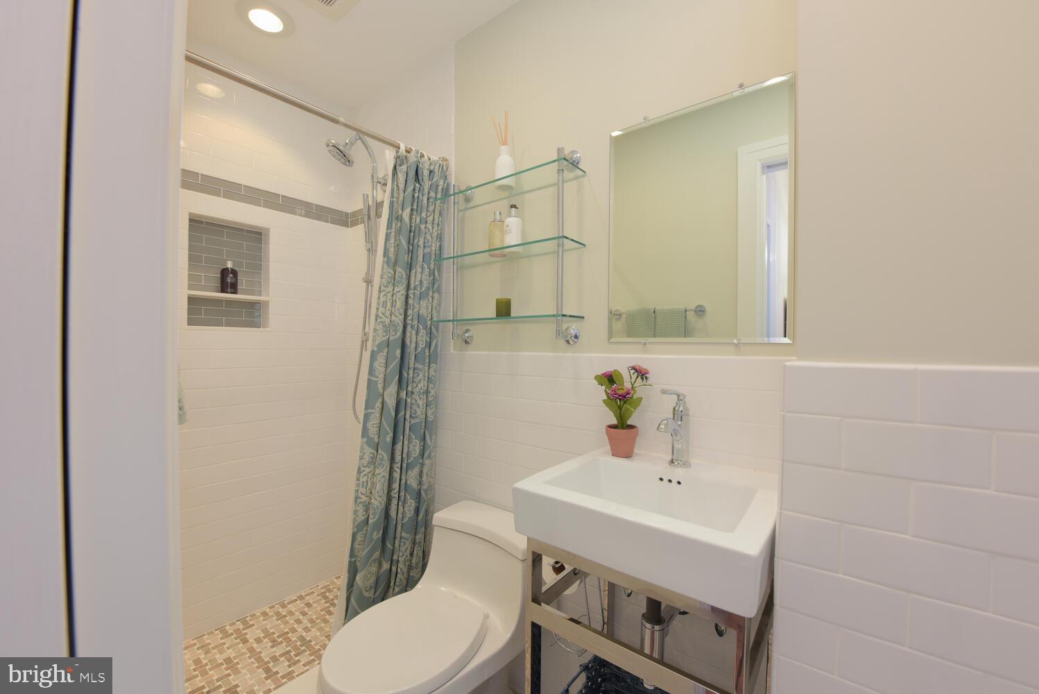 HISTORIC OLD TOWN - Residential