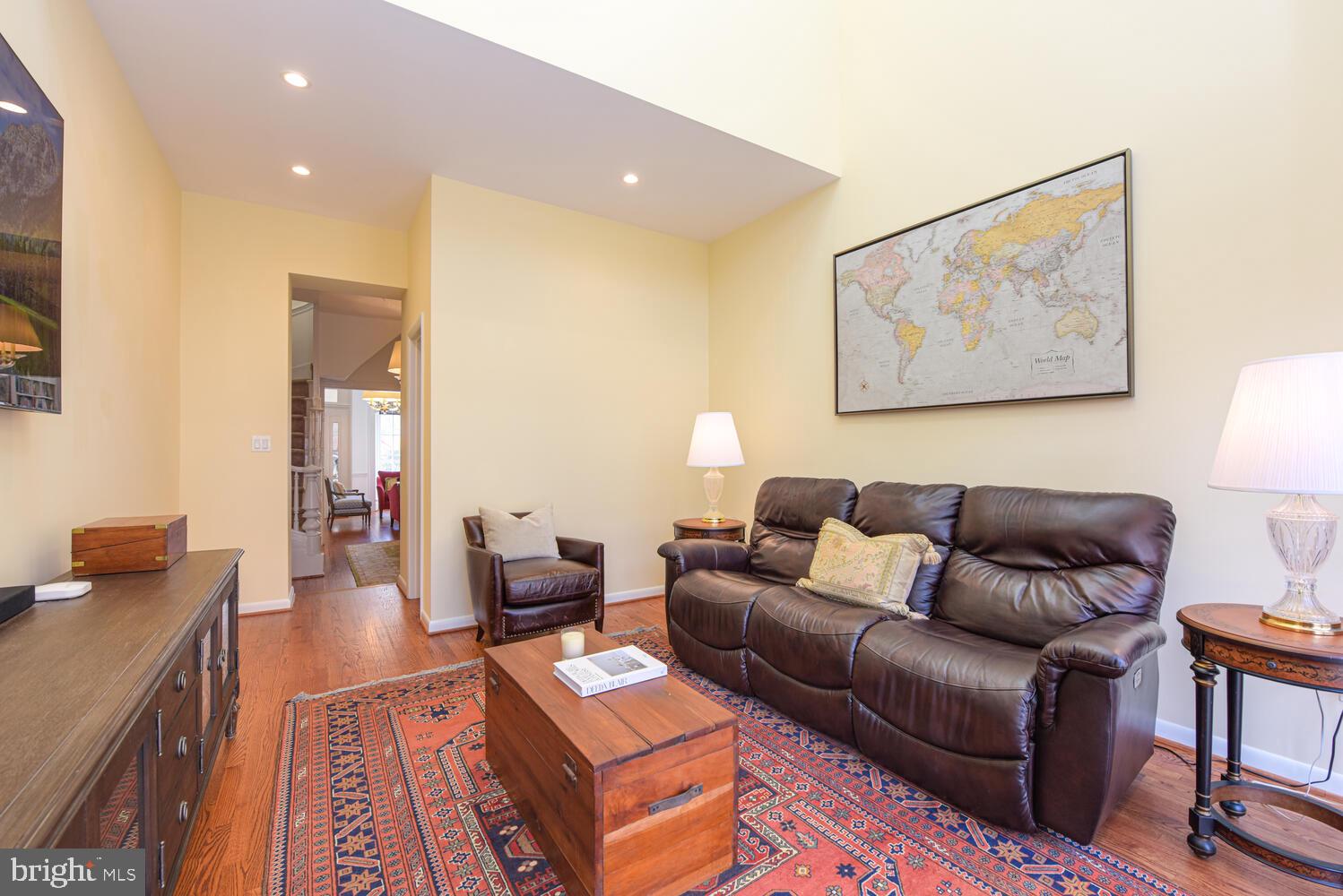 HISTORIC OLD TOWN - Residential