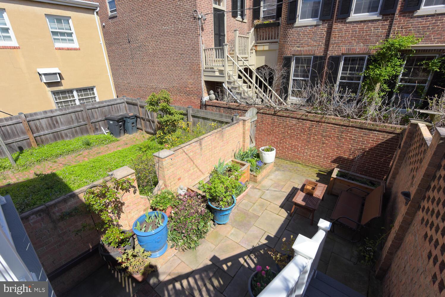 HISTORIC OLD TOWN - Residential