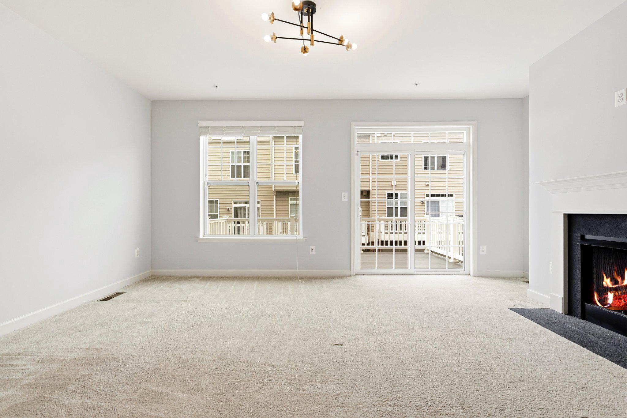 WOOD GLEN - Residential