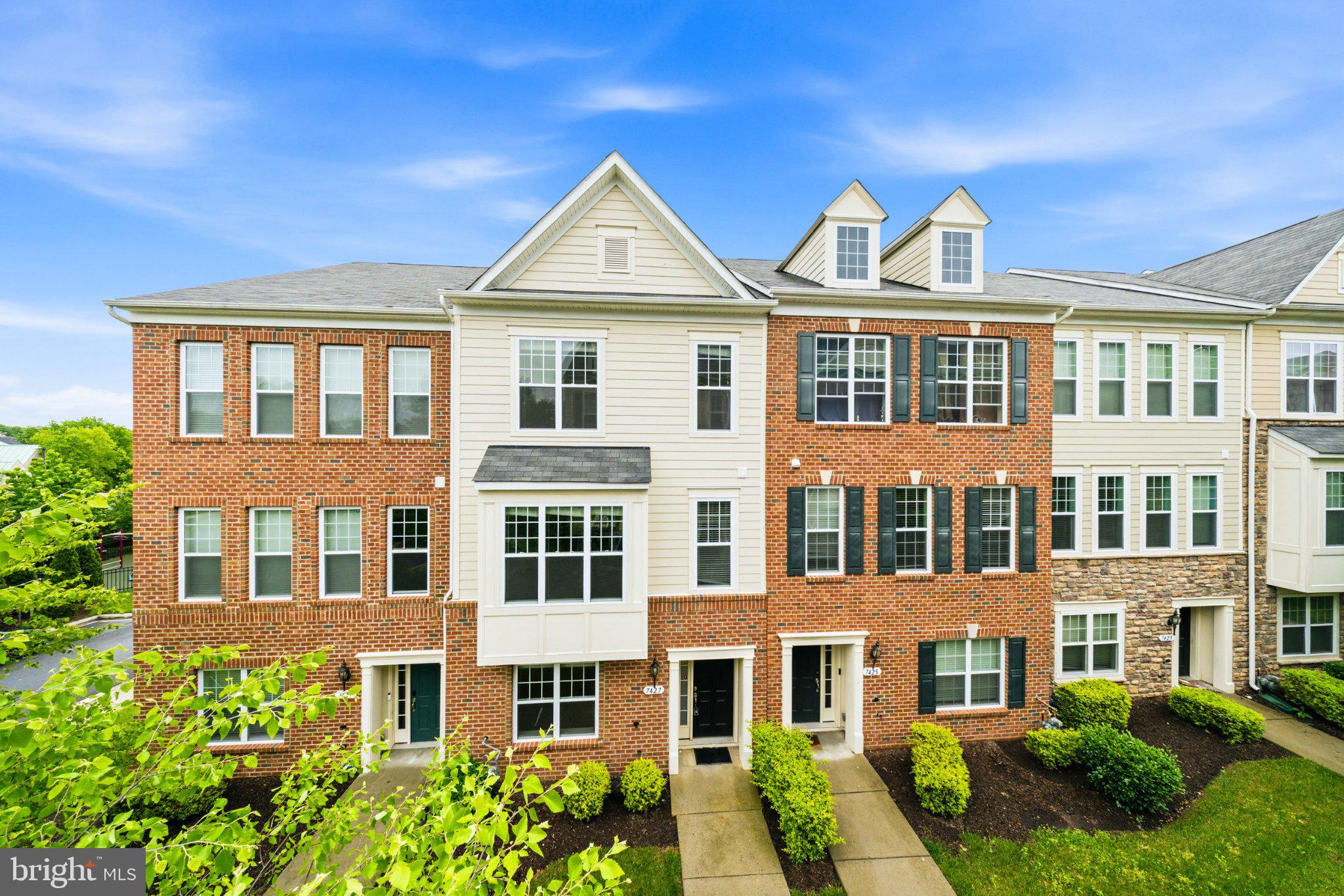 WOOD GLEN - Residential