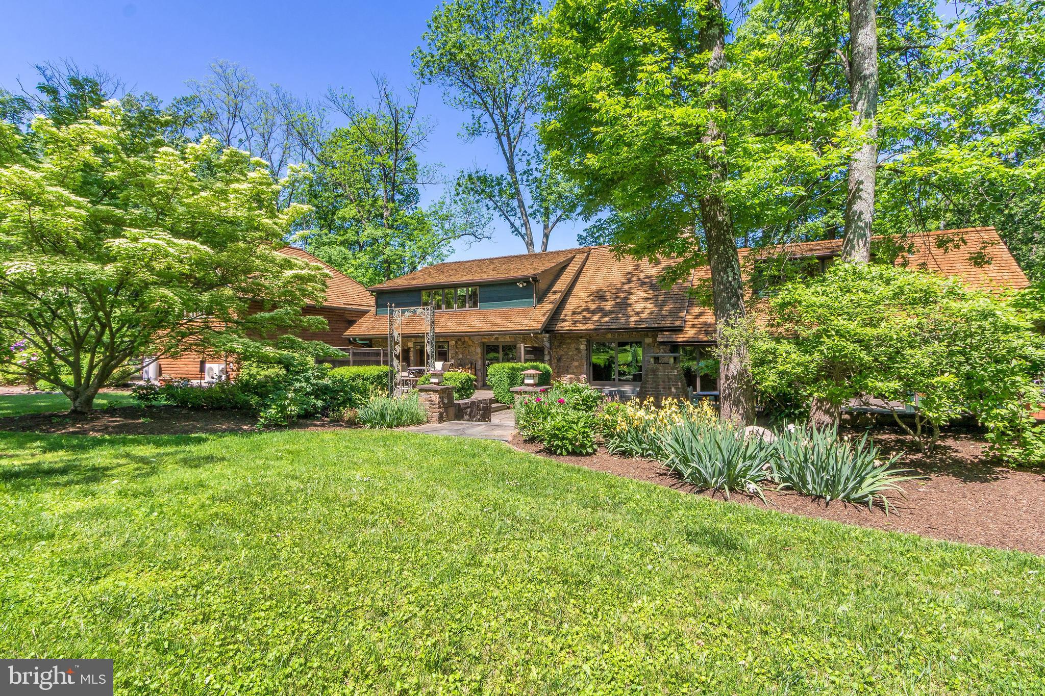 6030 LOWER MOUNTAIN ROAD