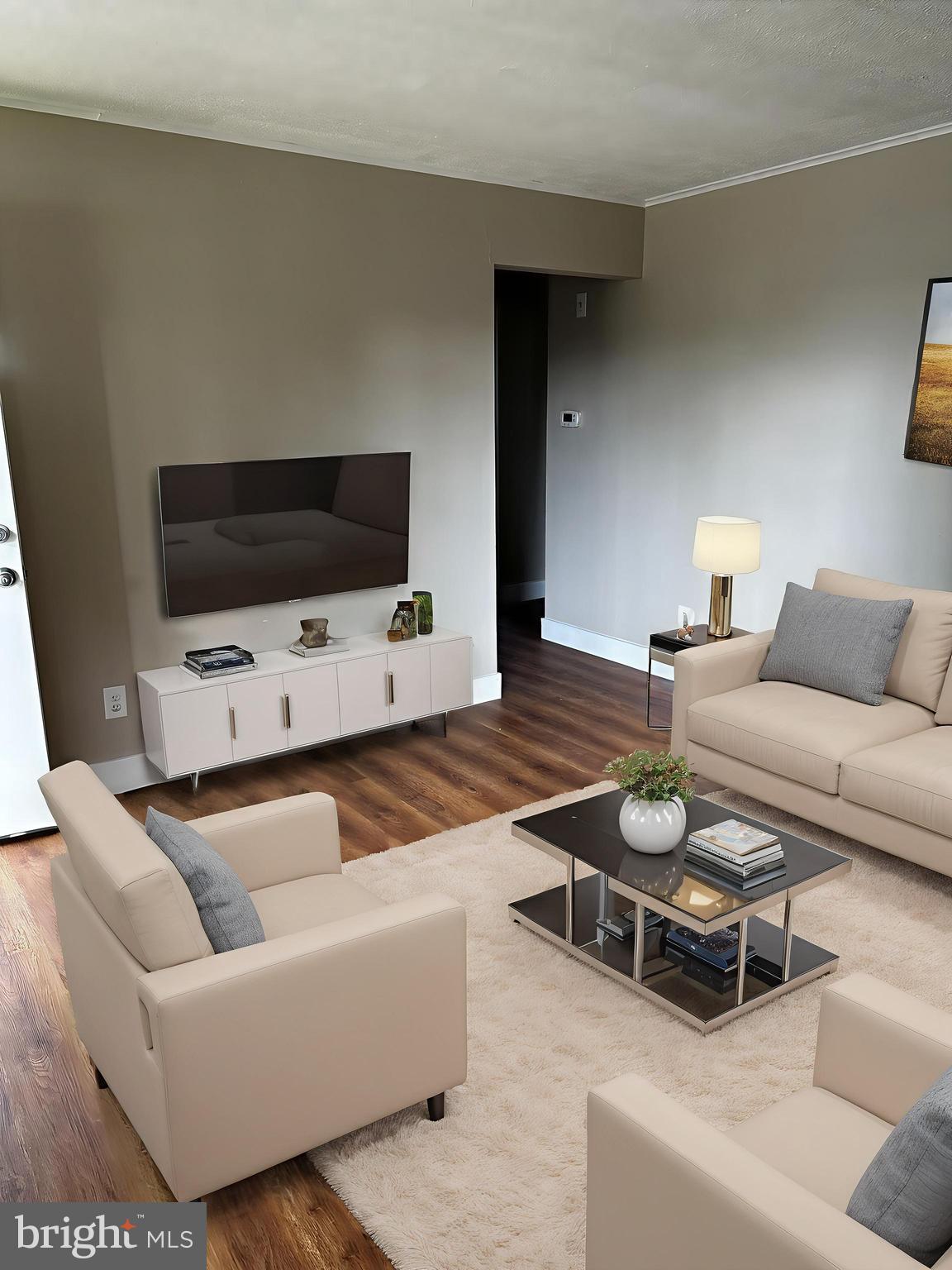 CONNECTICUT AVENUE ESTATES - Residential Lease