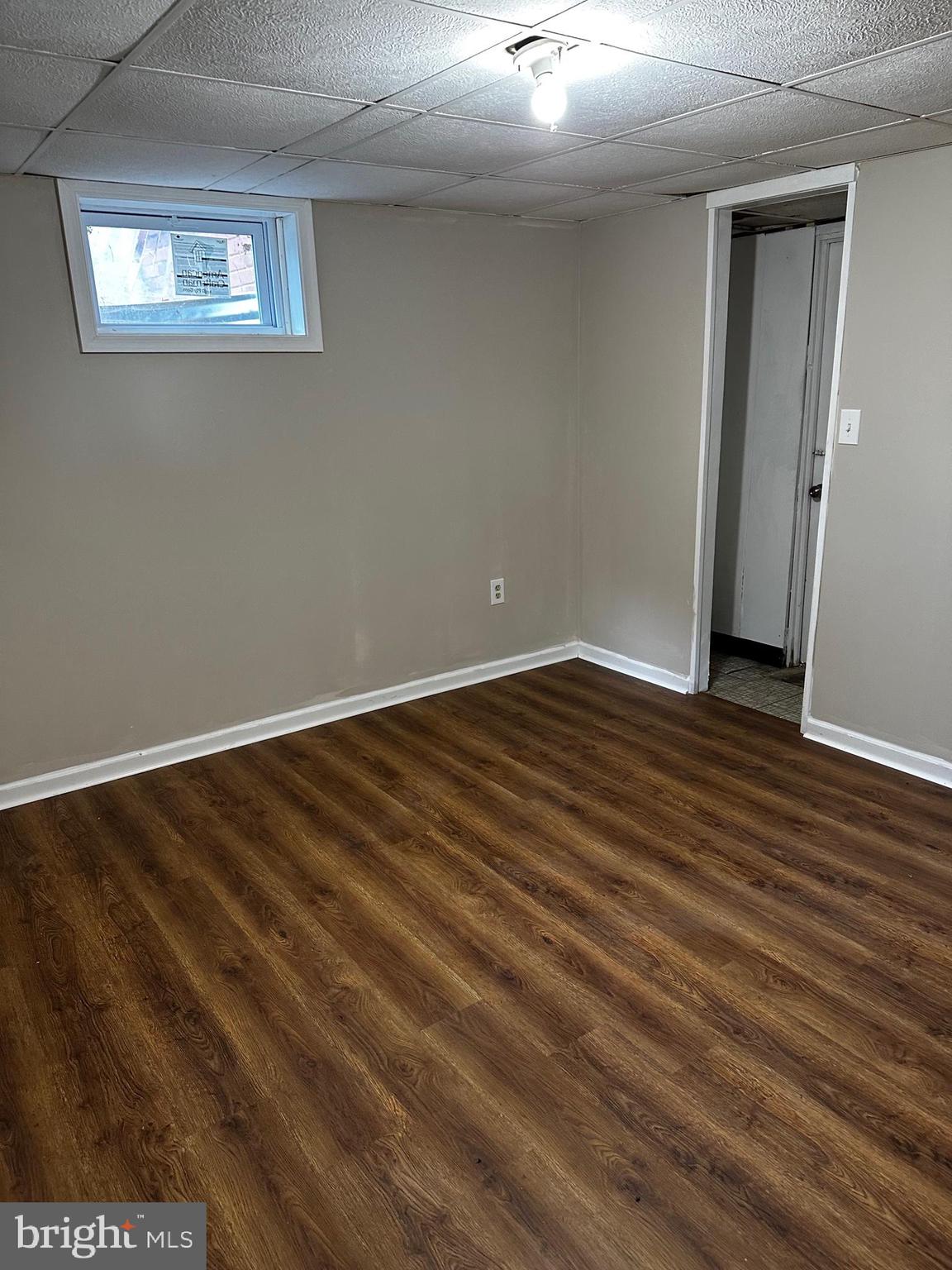 CONNECTICUT AVENUE ESTATES - Residential Lease