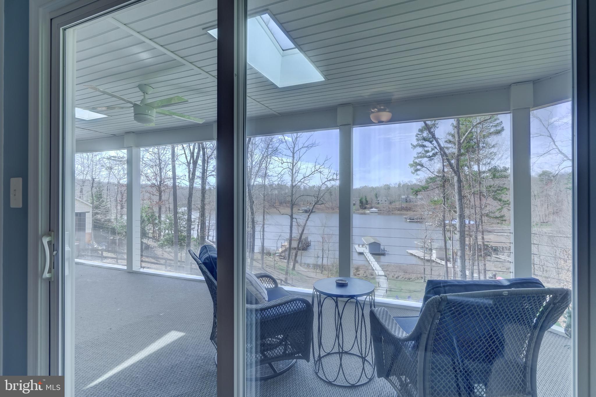 FRESHWATER ESTATES - Residential