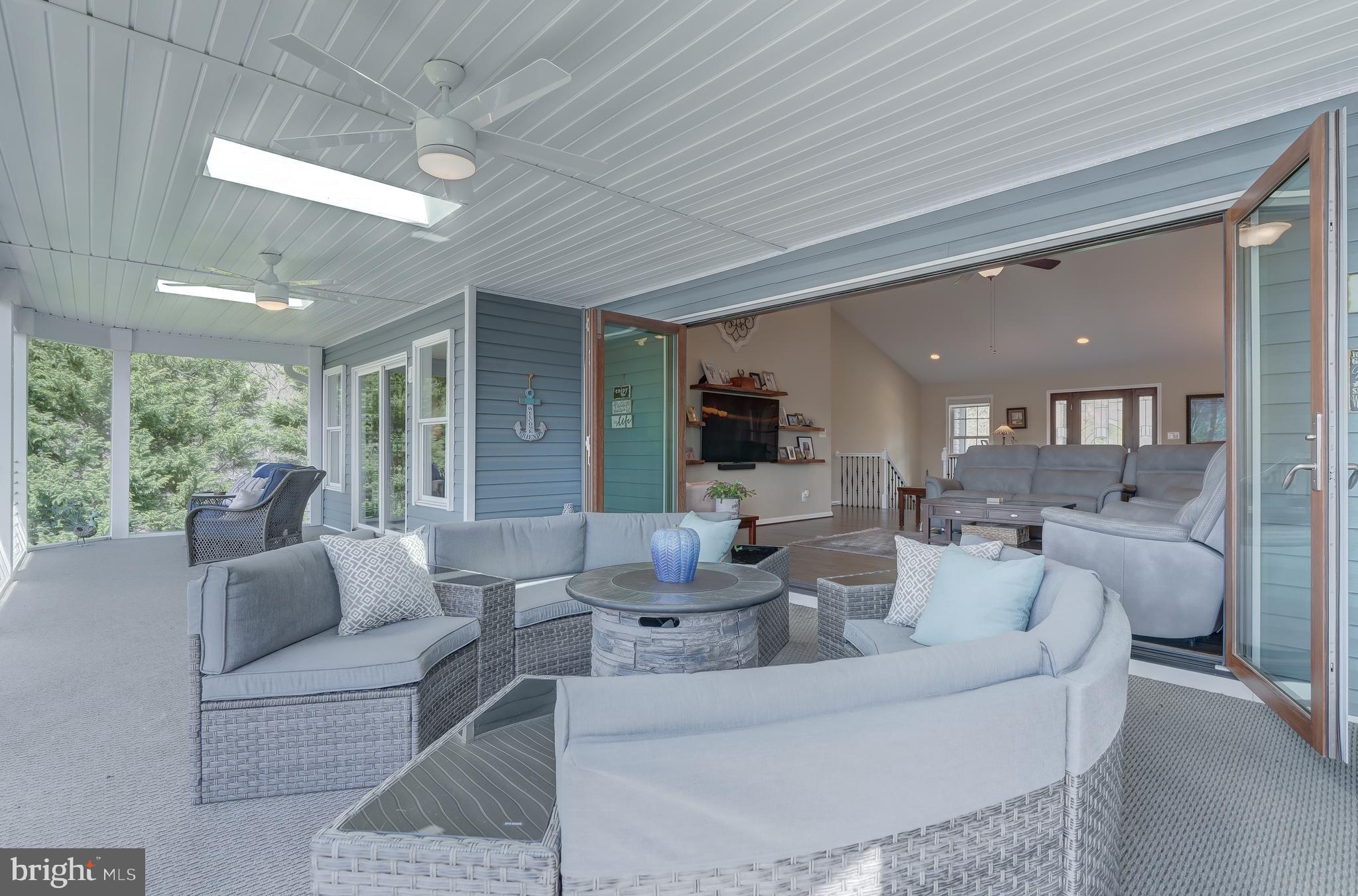 FRESHWATER ESTATES - Residential