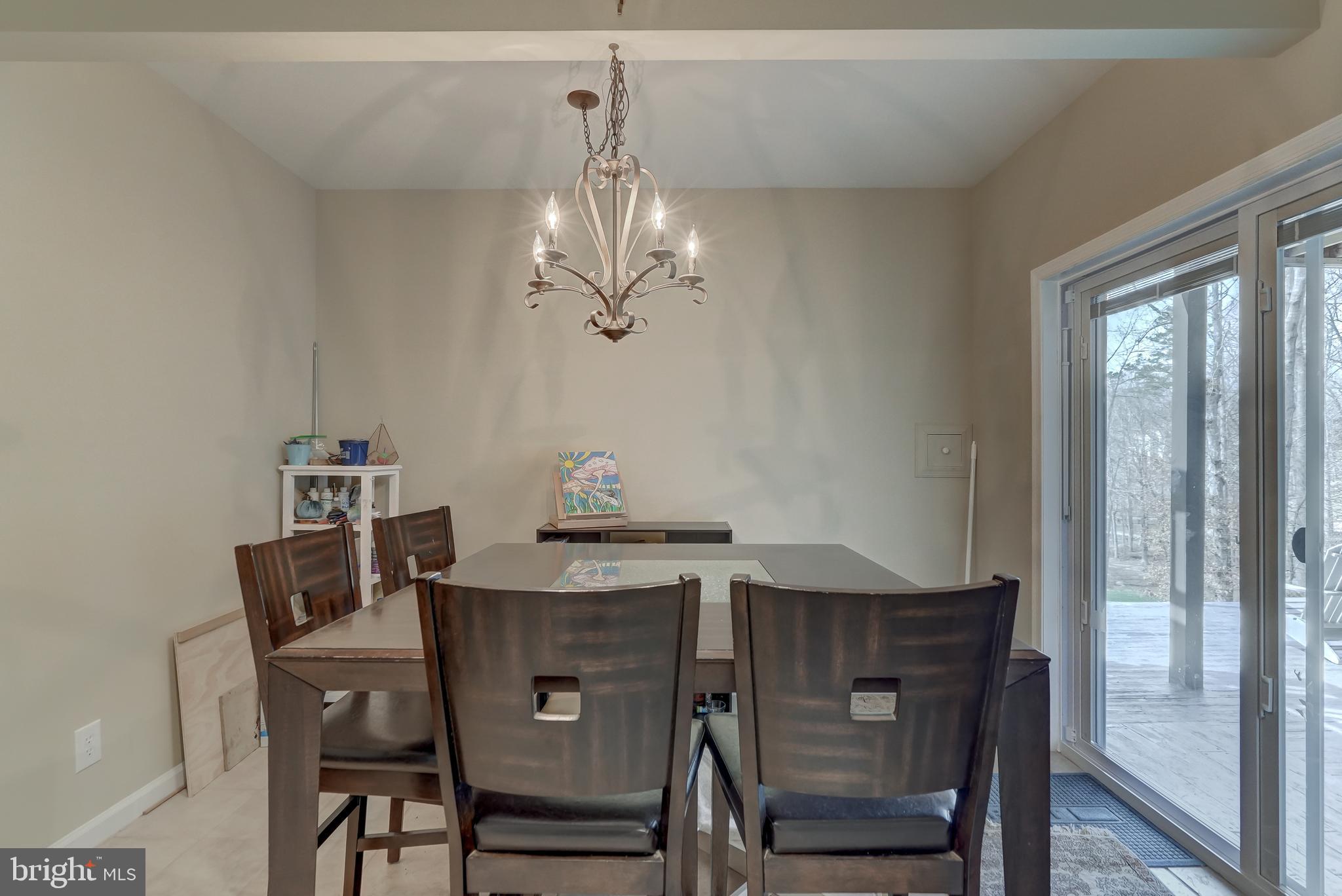 FRESHWATER ESTATES - Residential