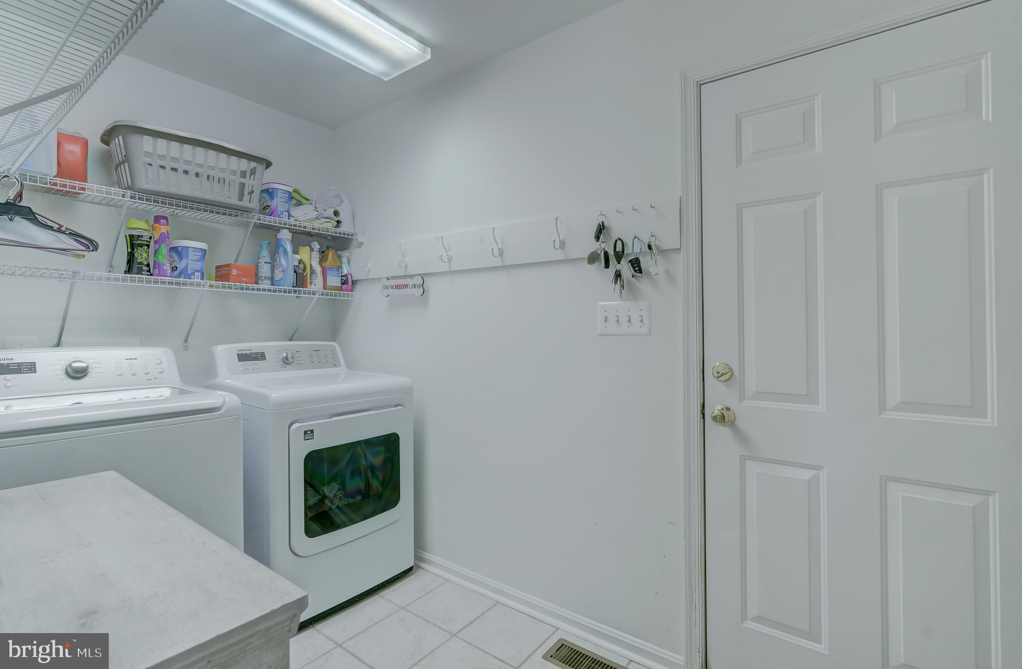 FRESHWATER ESTATES - Residential