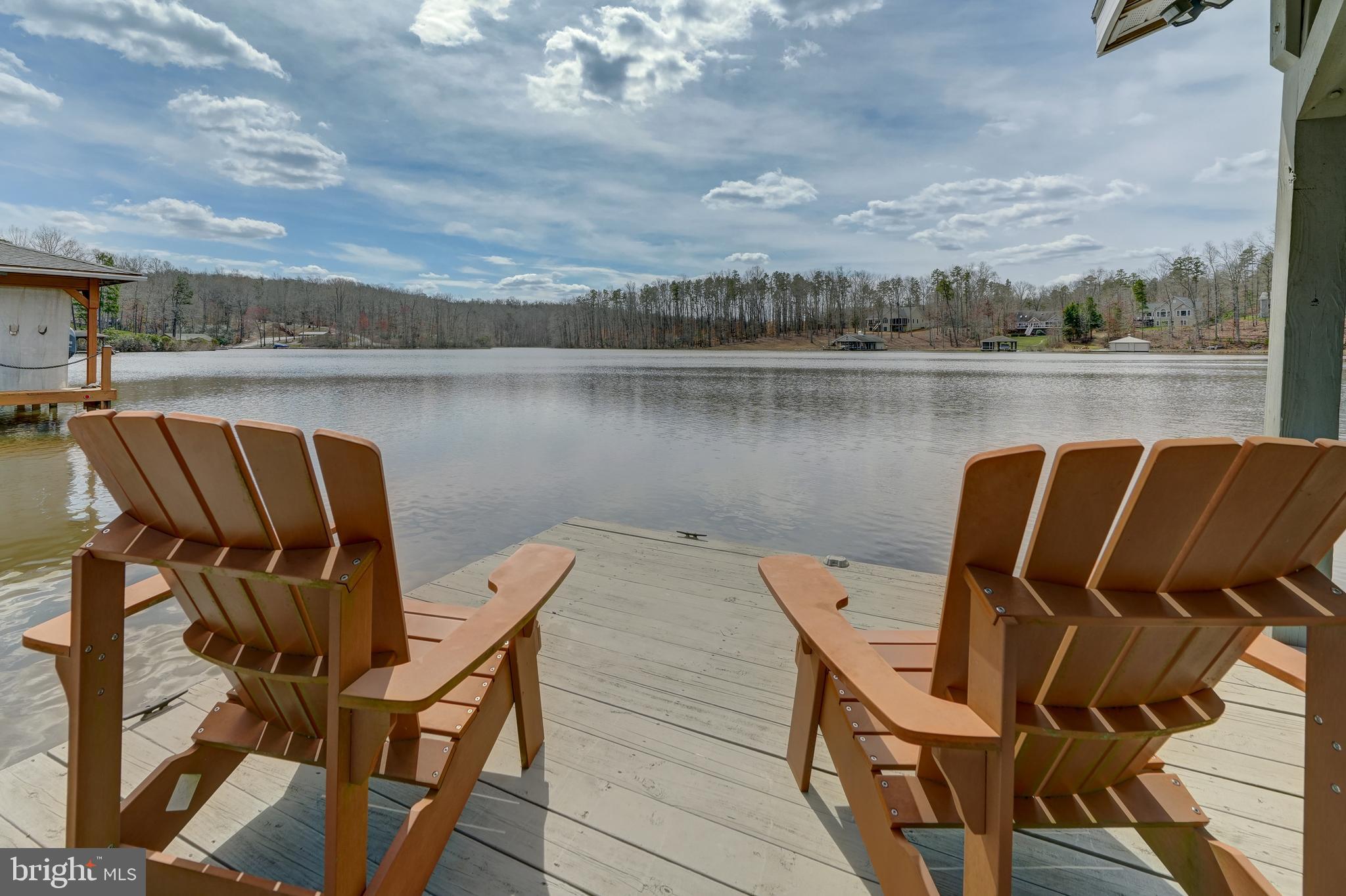 FRESHWATER ESTATES - Residential