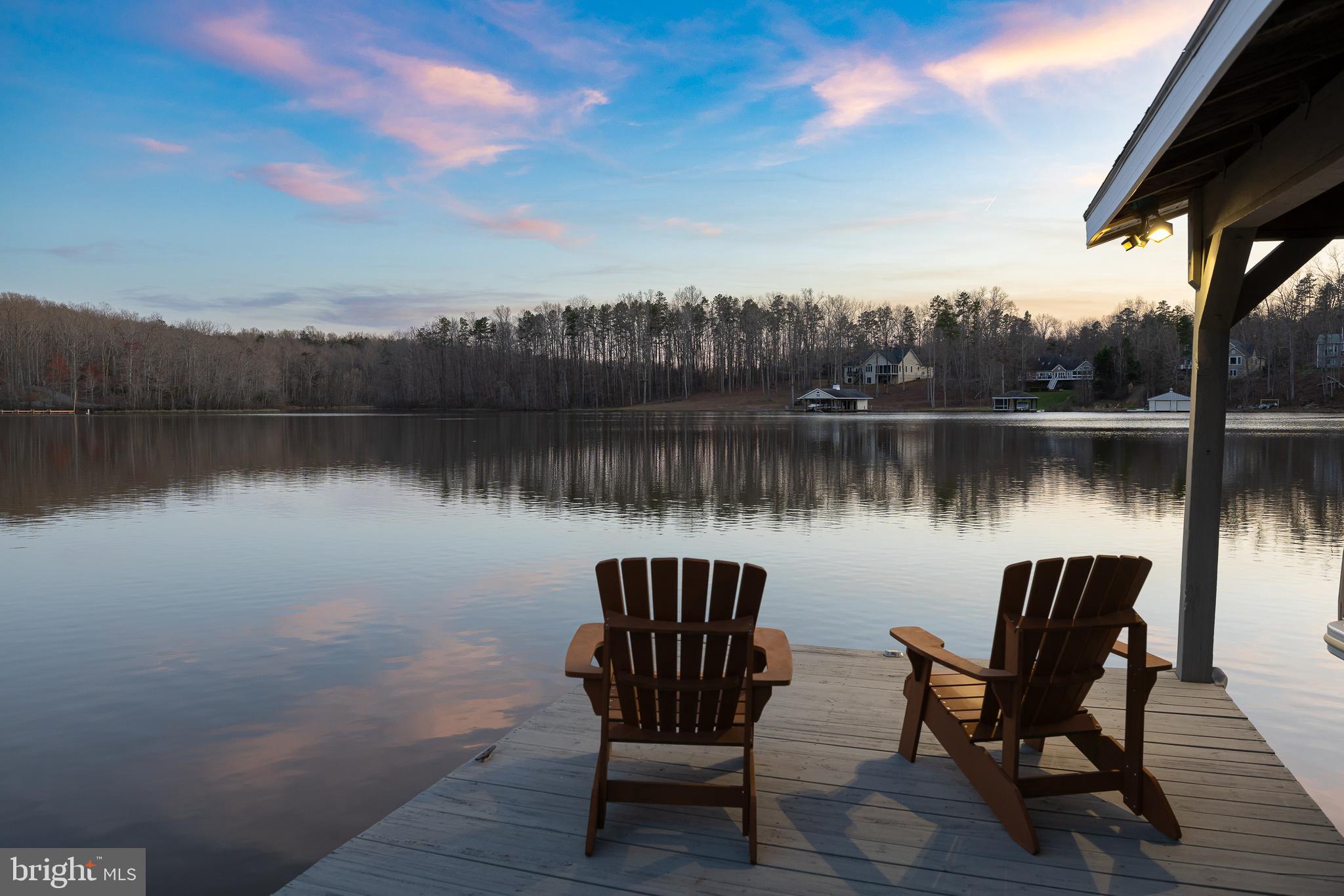 FRESHWATER ESTATES - Residential