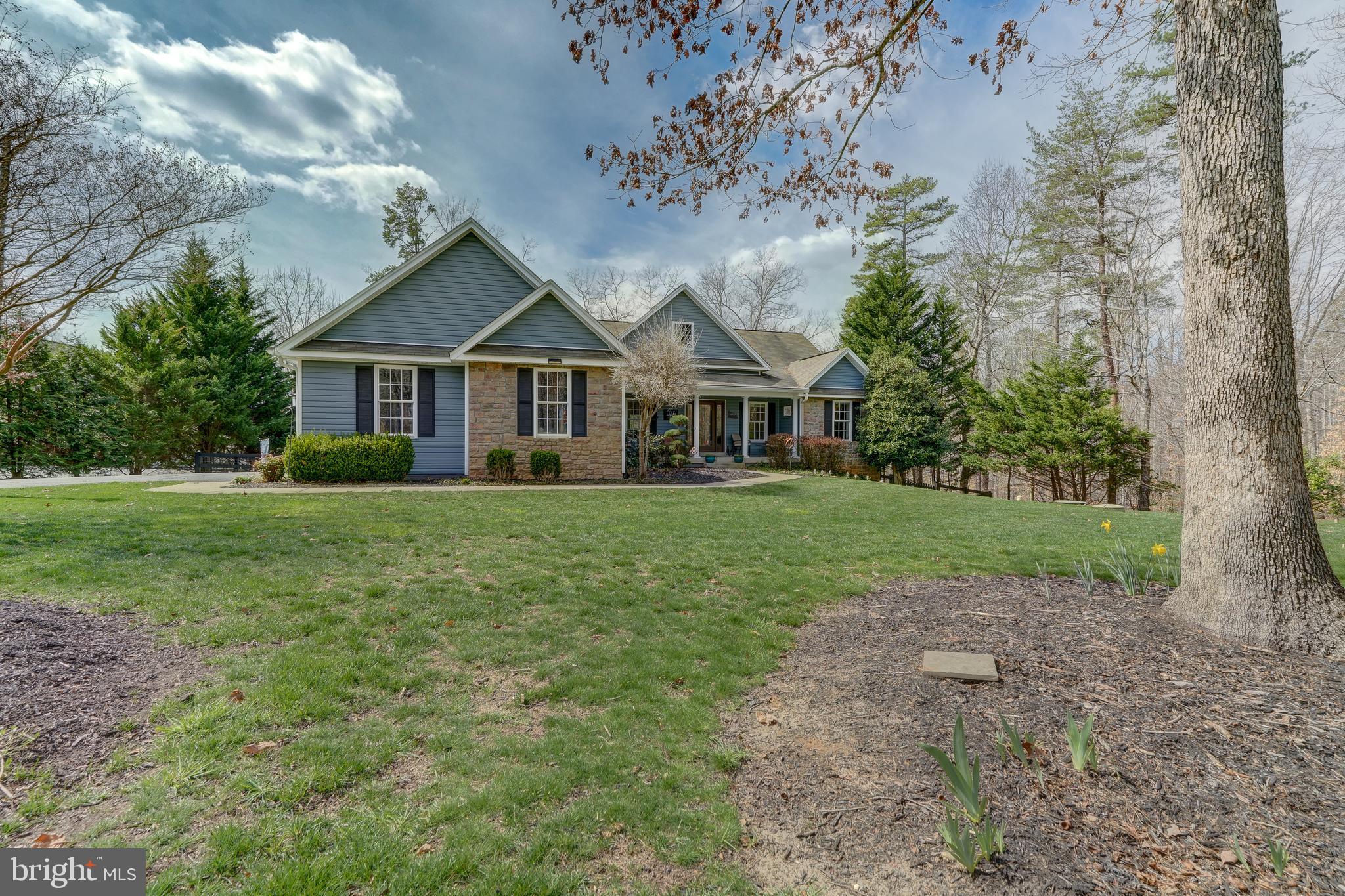 FRESHWATER ESTATES - Residential