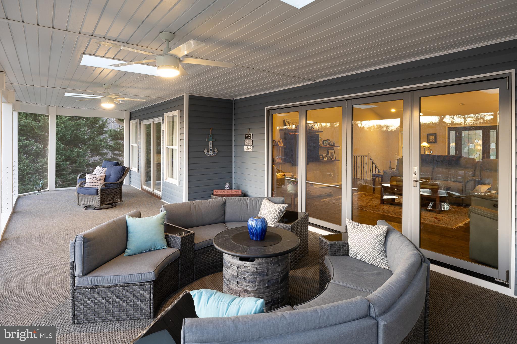 FRESHWATER ESTATES - Residential