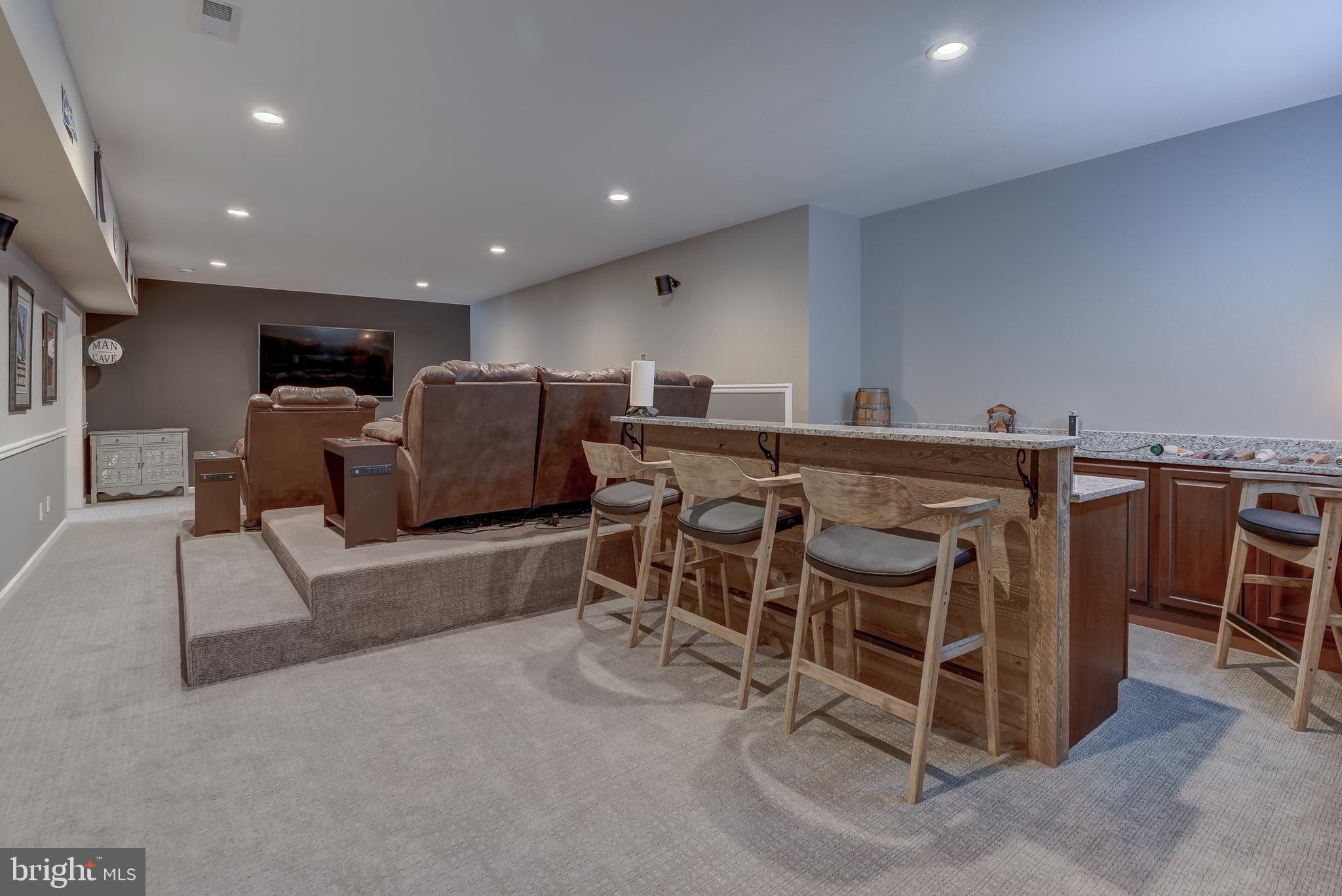 FRESHWATER ESTATES - Residential