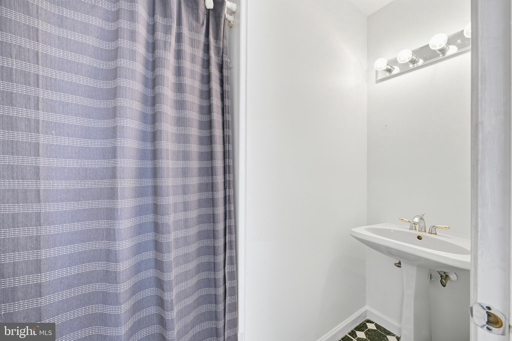 BIG OAK WOODS - Residential