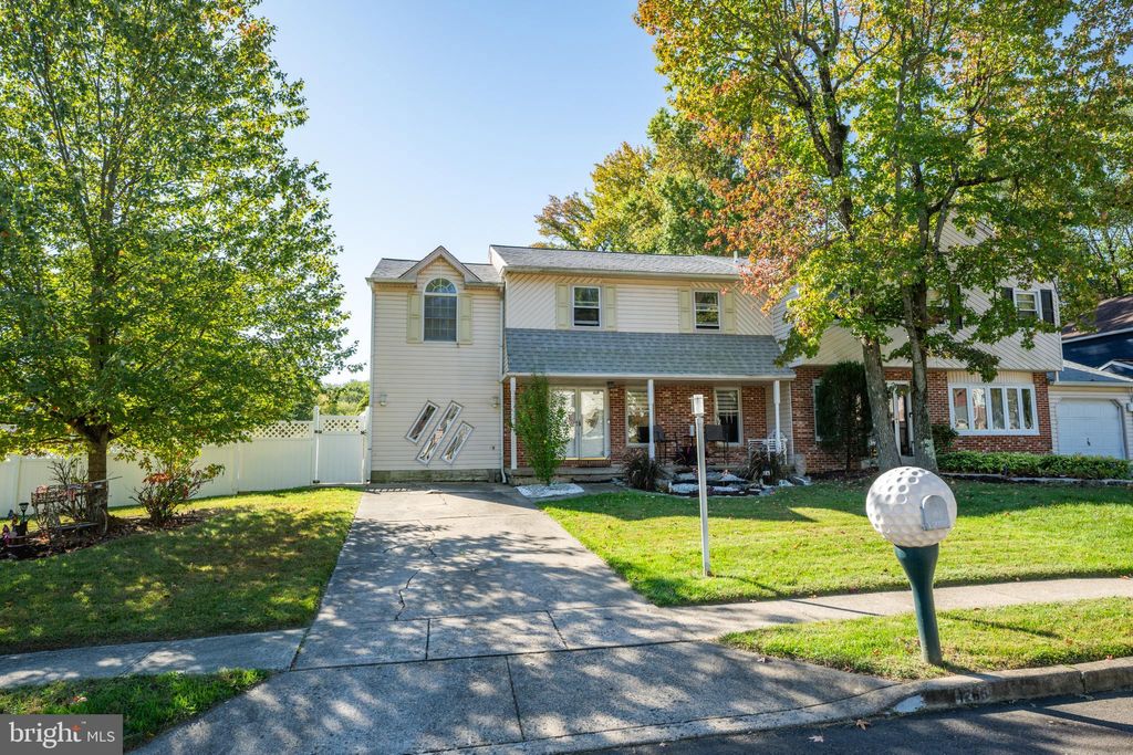 Photo of 1265 Barclay Crescent, YARDLEY, PA 19067 (MLS # PABU2107350)