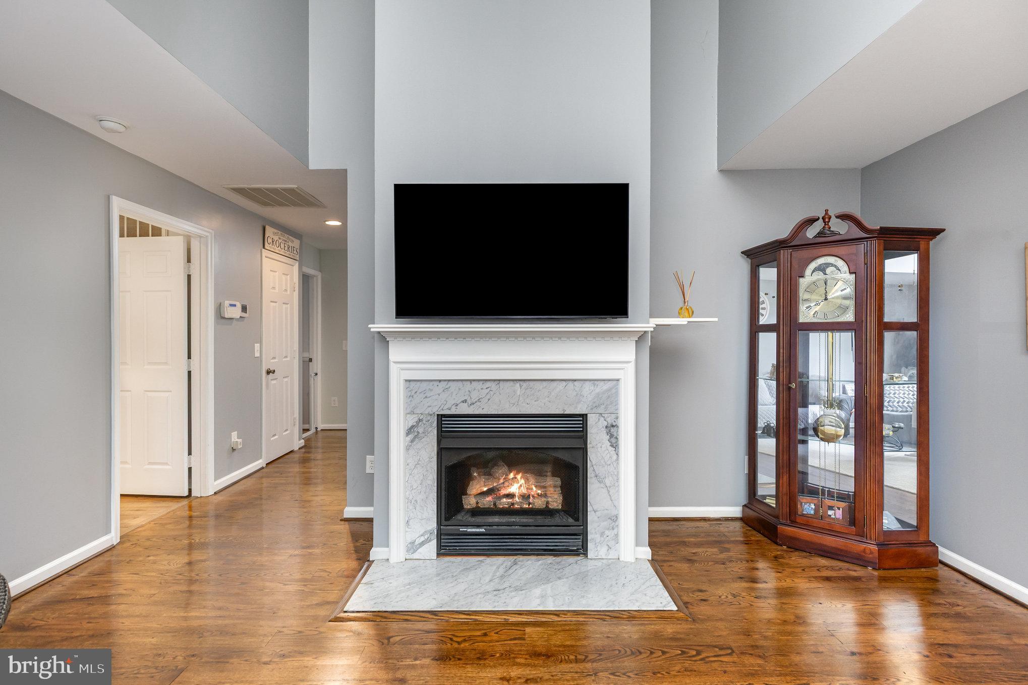 2606 LAKEVIEW PARKWAY