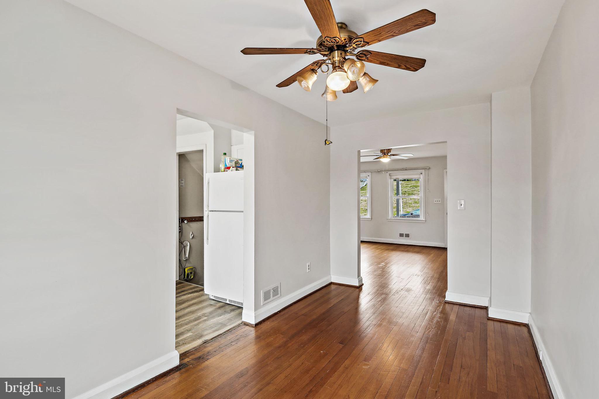 MEDFIELD - Residential