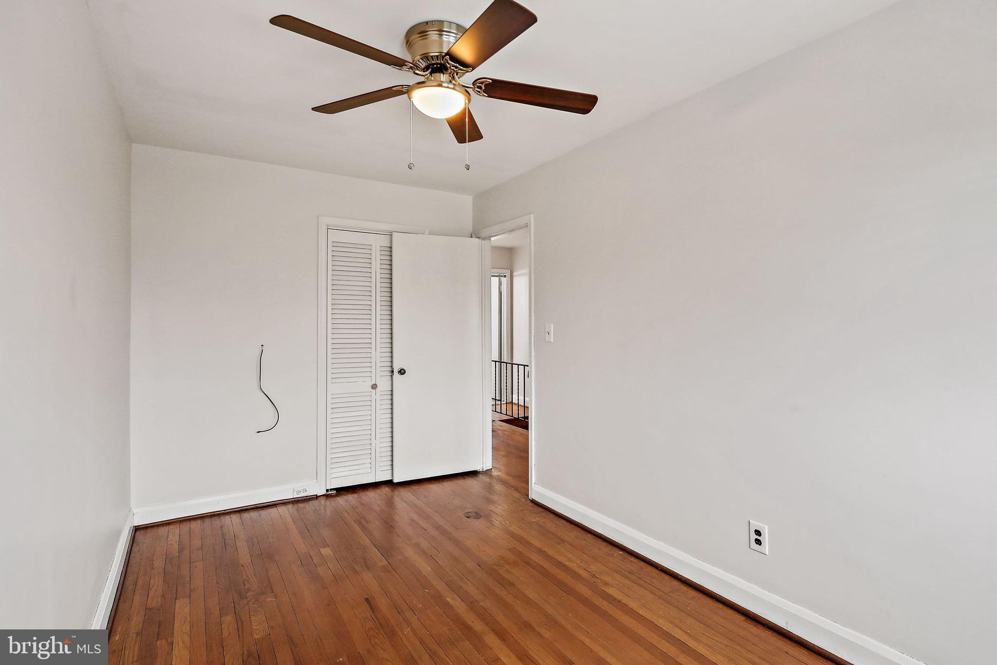 MEDFIELD - Residential