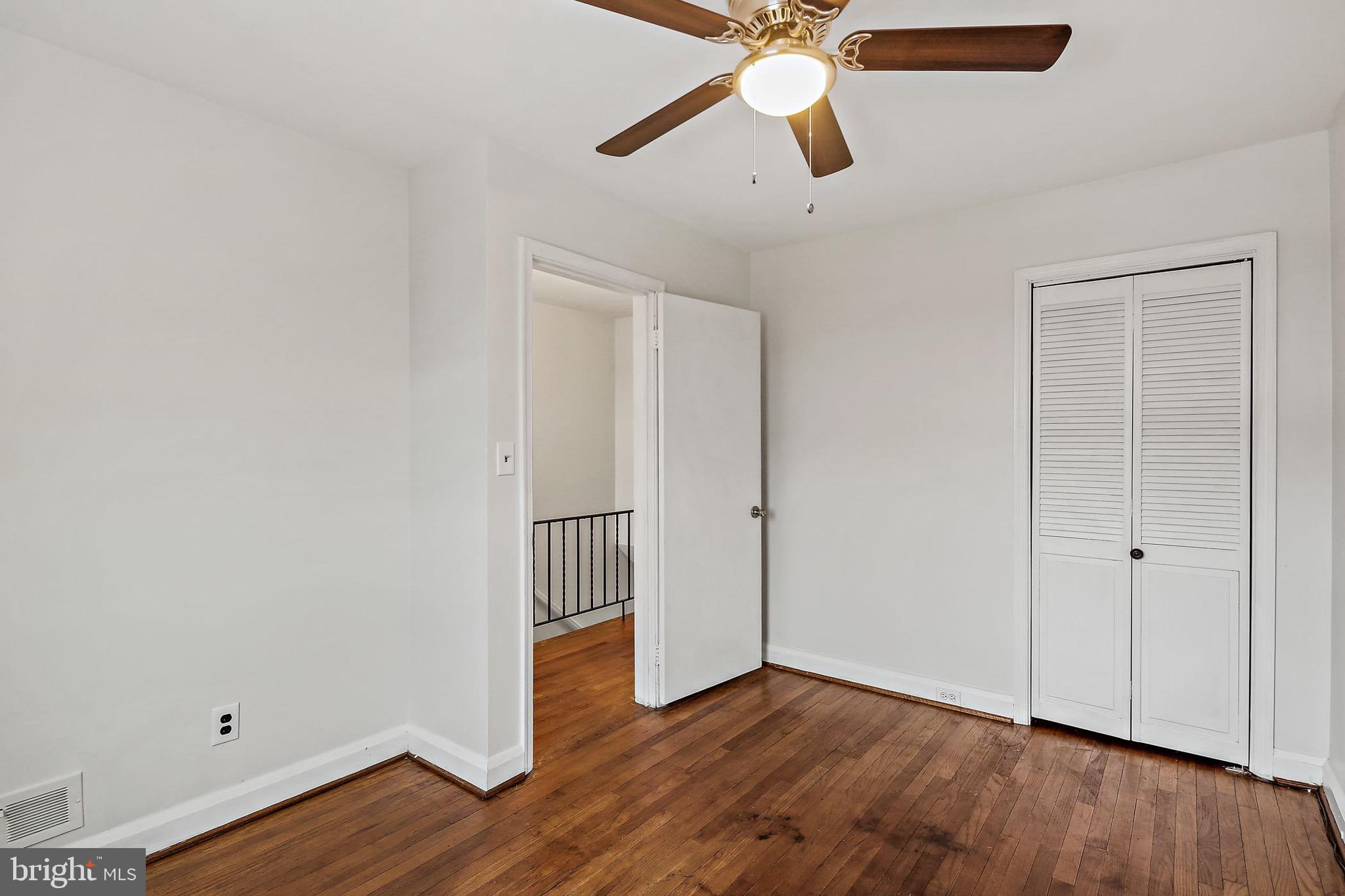 MEDFIELD - Residential