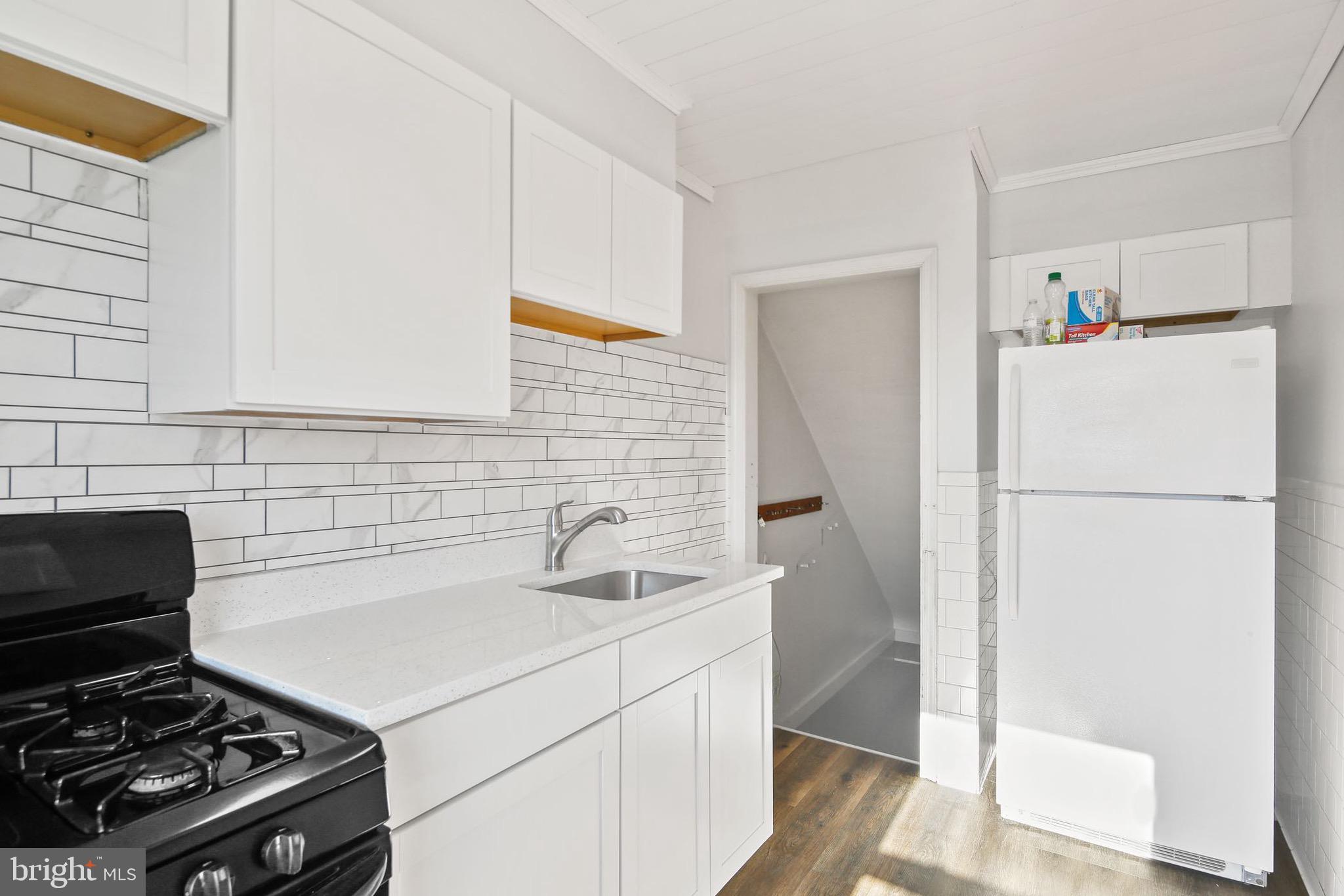 MEDFIELD - Residential