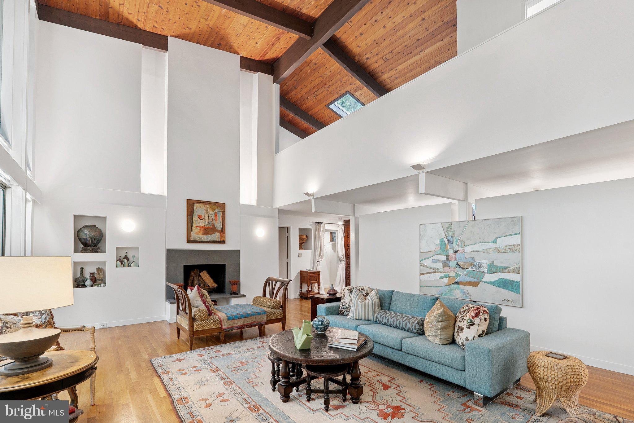 BRYARTON - Residential