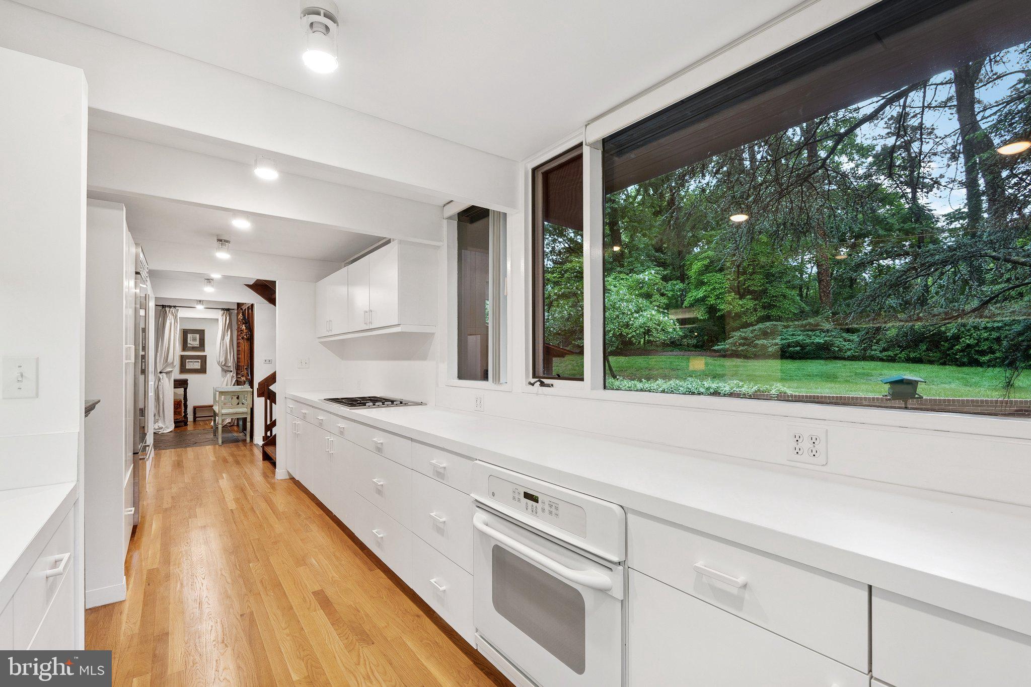 BRYARTON - Residential