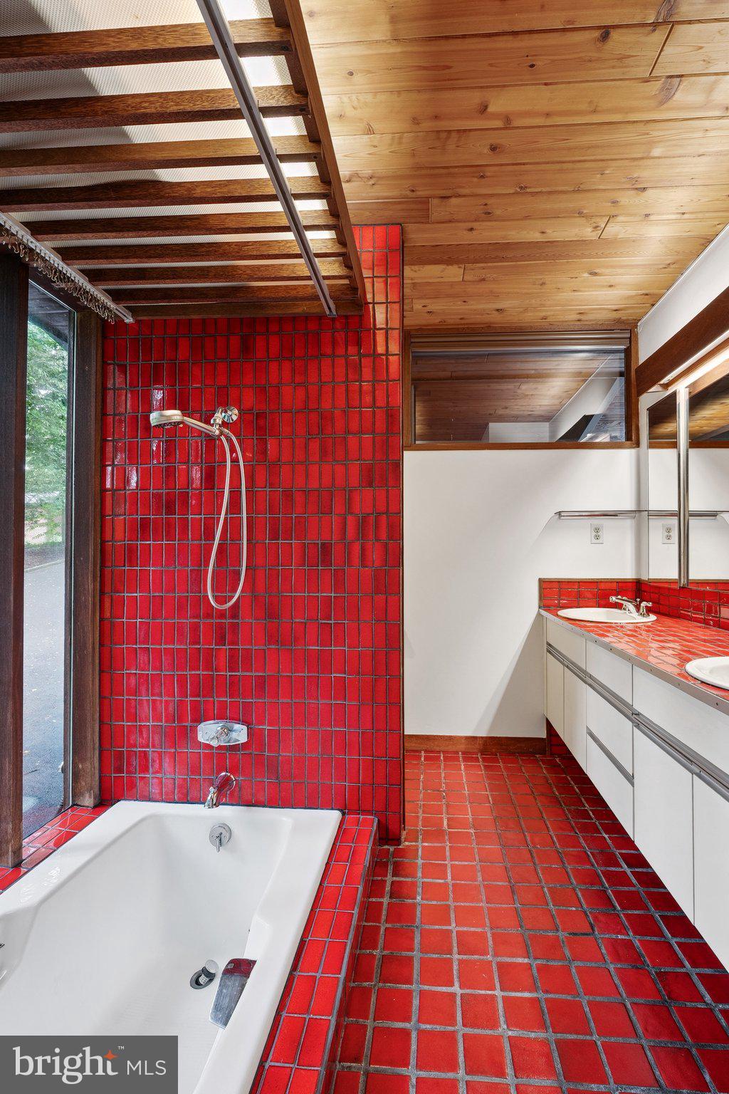 BRYARTON - Residential