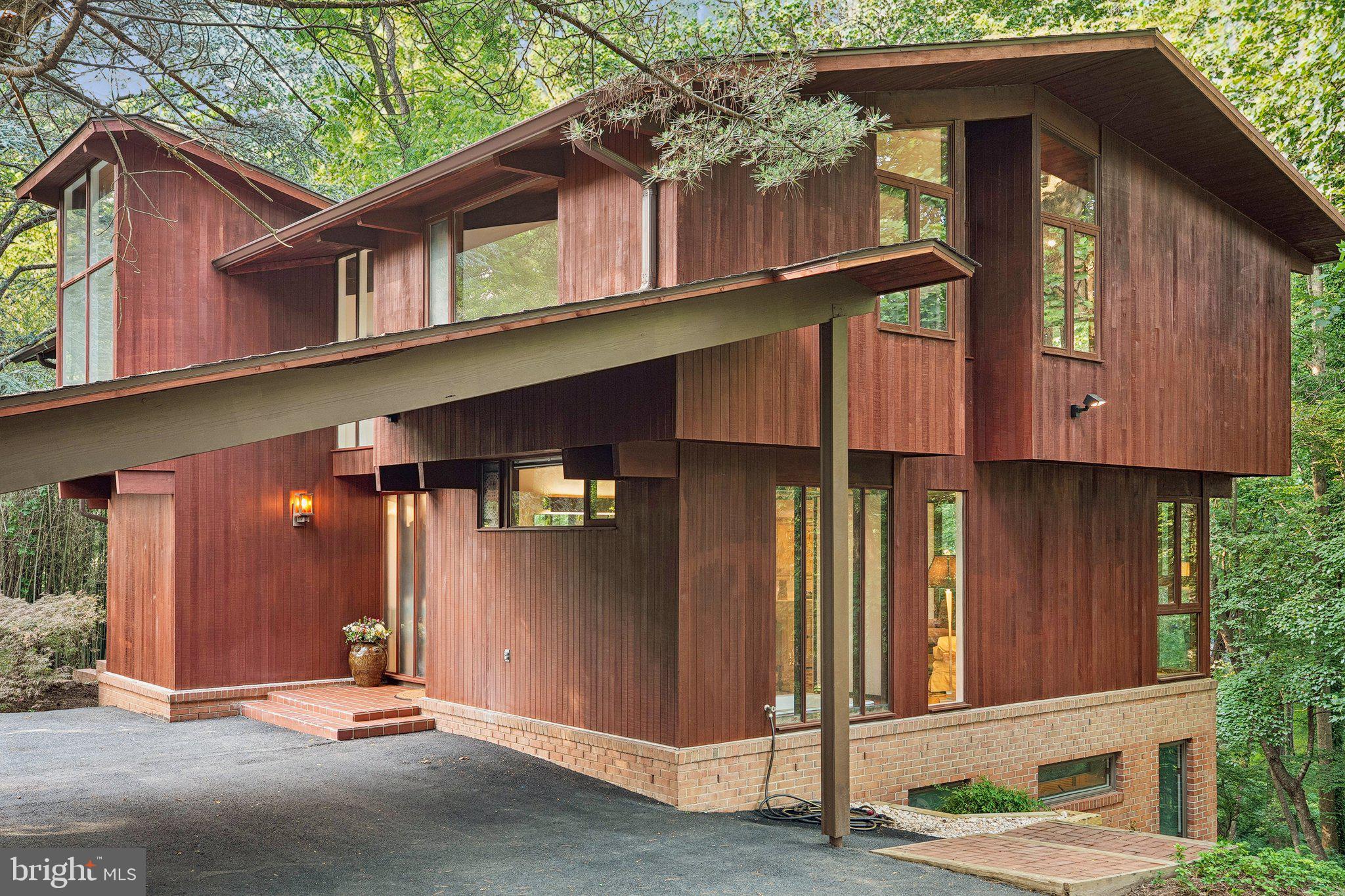 BRYARTON - Residential