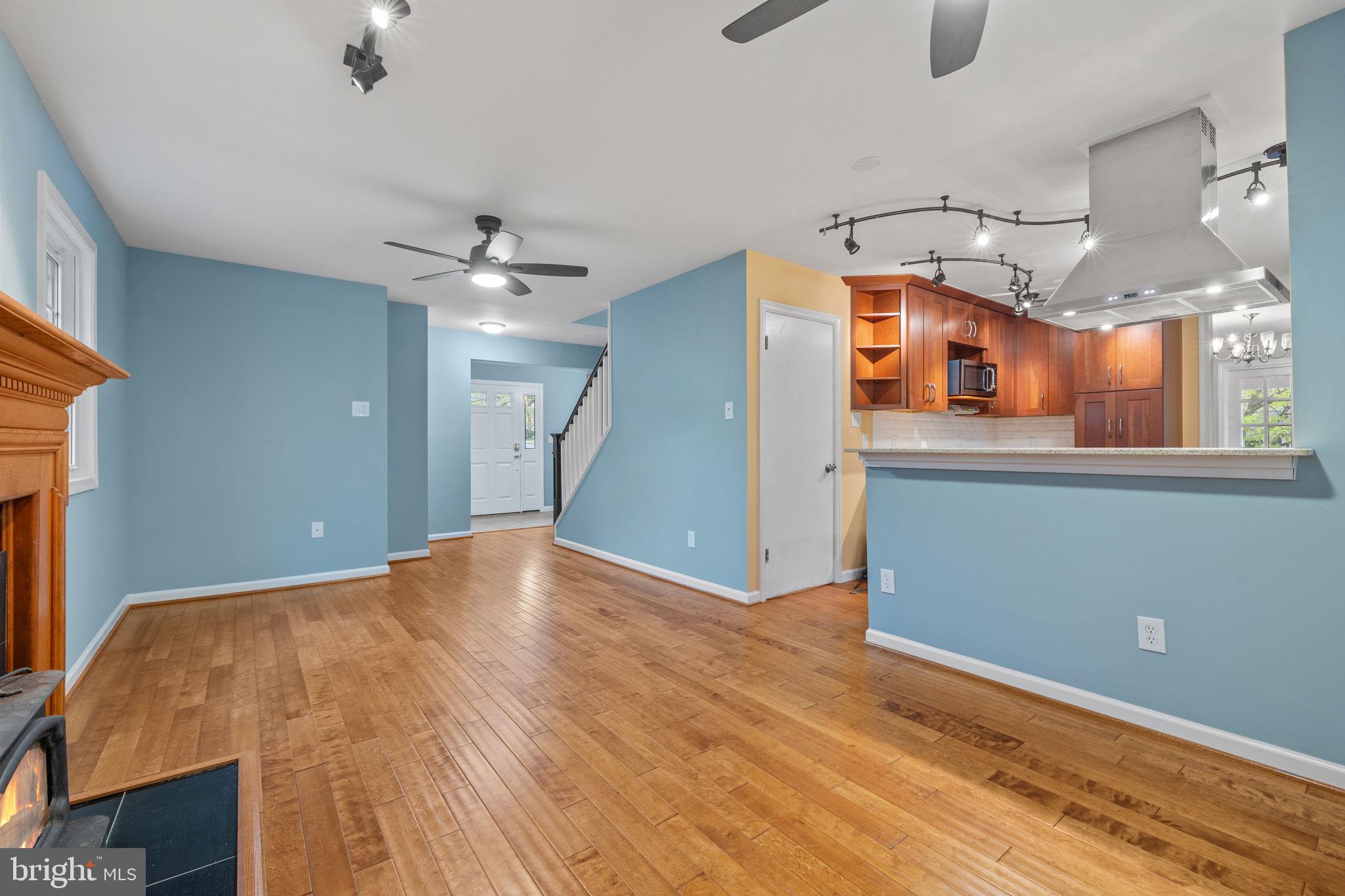 ANNANDALE WOODS - Residential