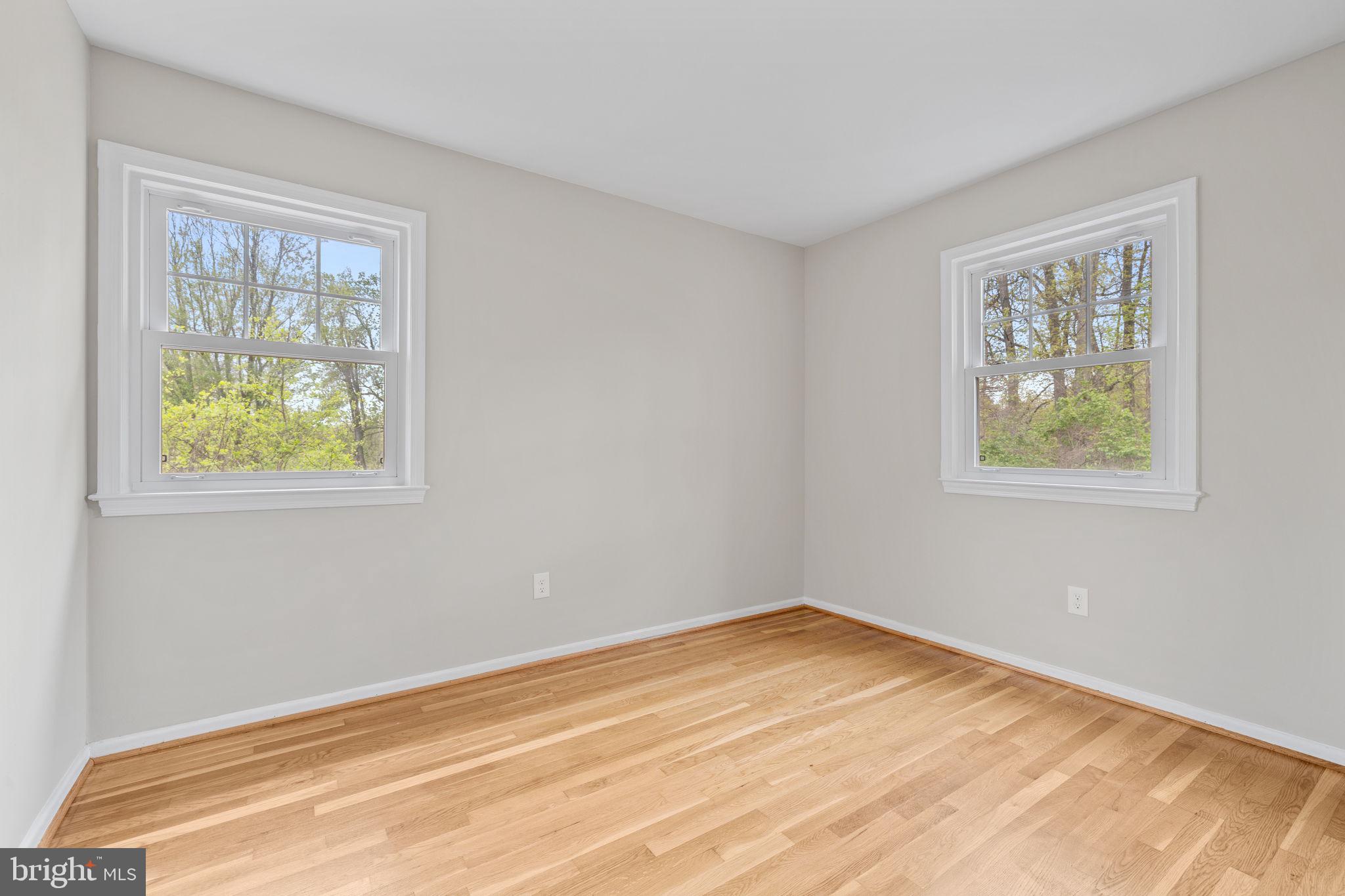 ANNANDALE WOODS - Residential