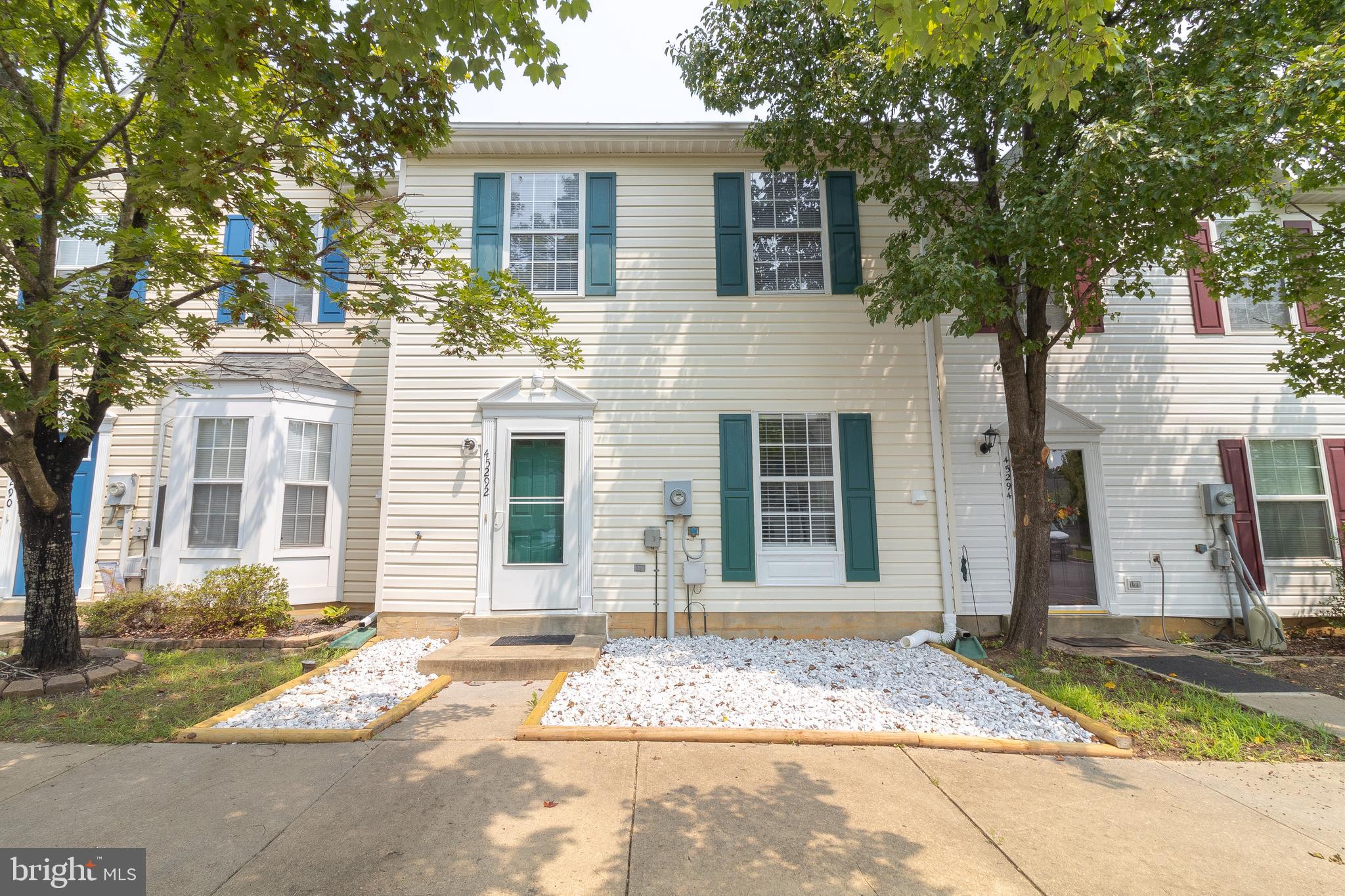 LAUREL GLEN - Residential Lease