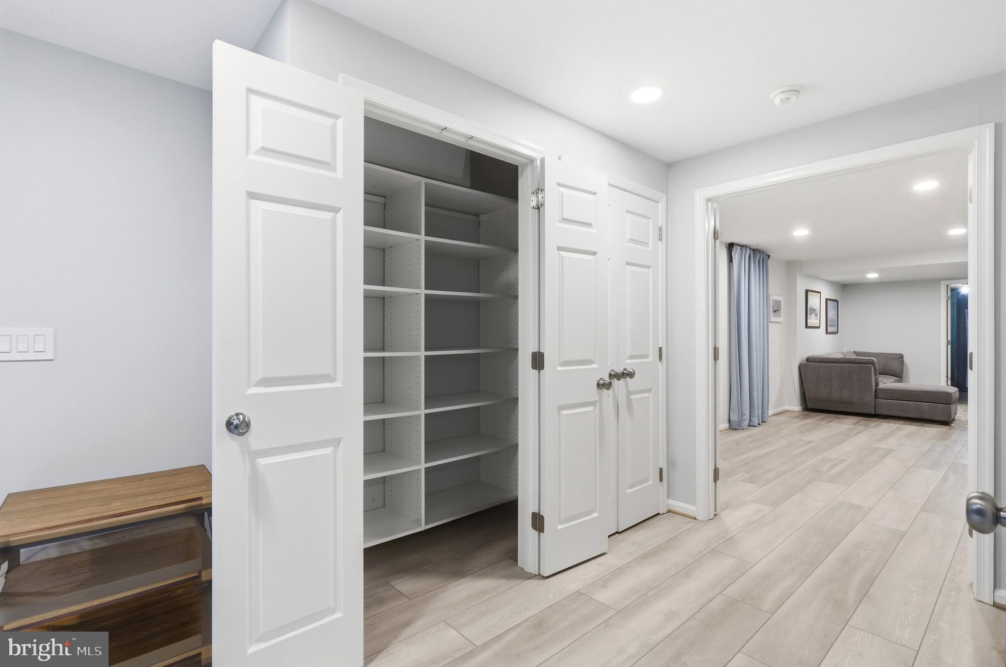 WRIGHTS OVERLOOK - Residential