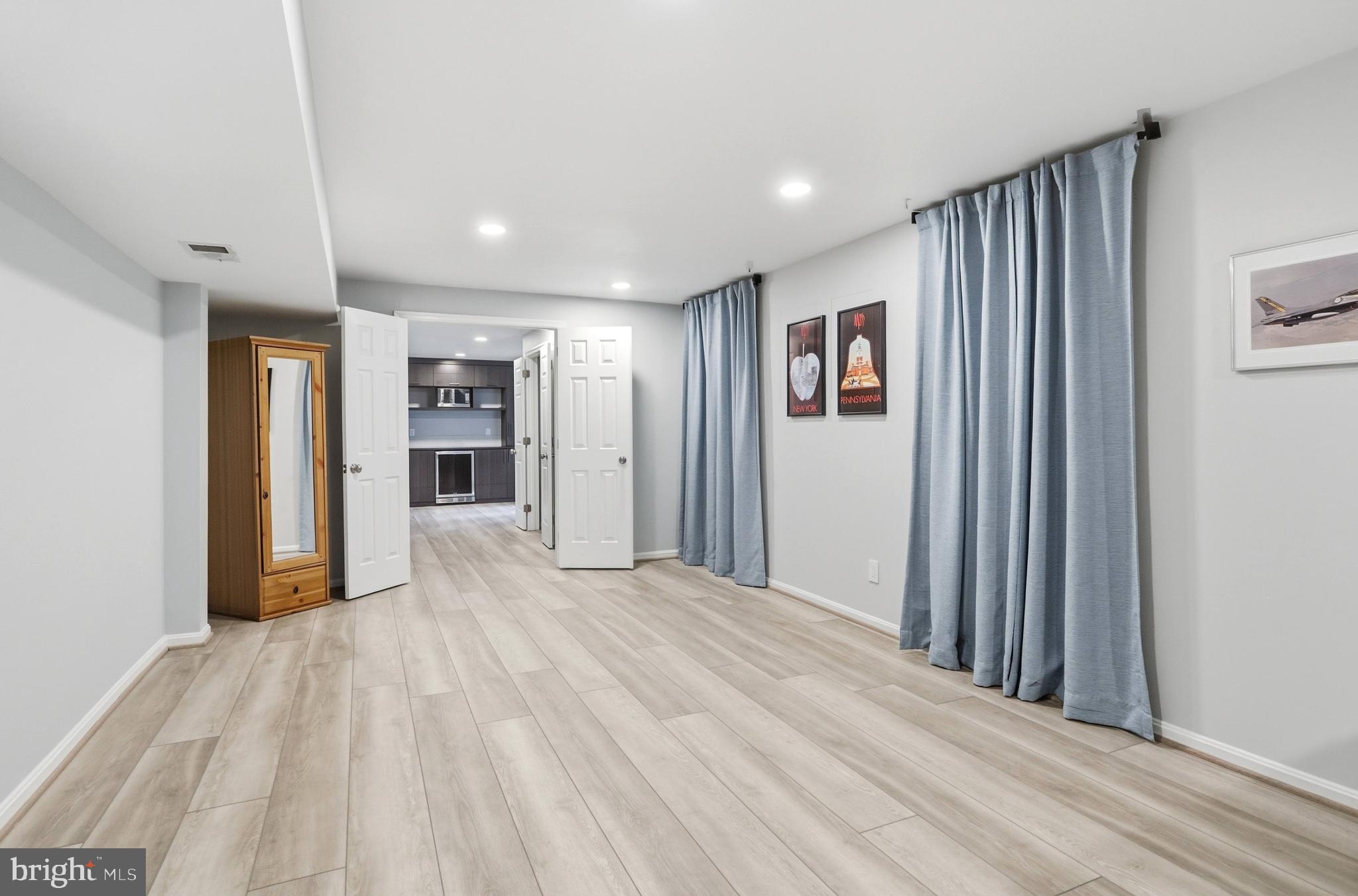 WRIGHTS OVERLOOK - Residential