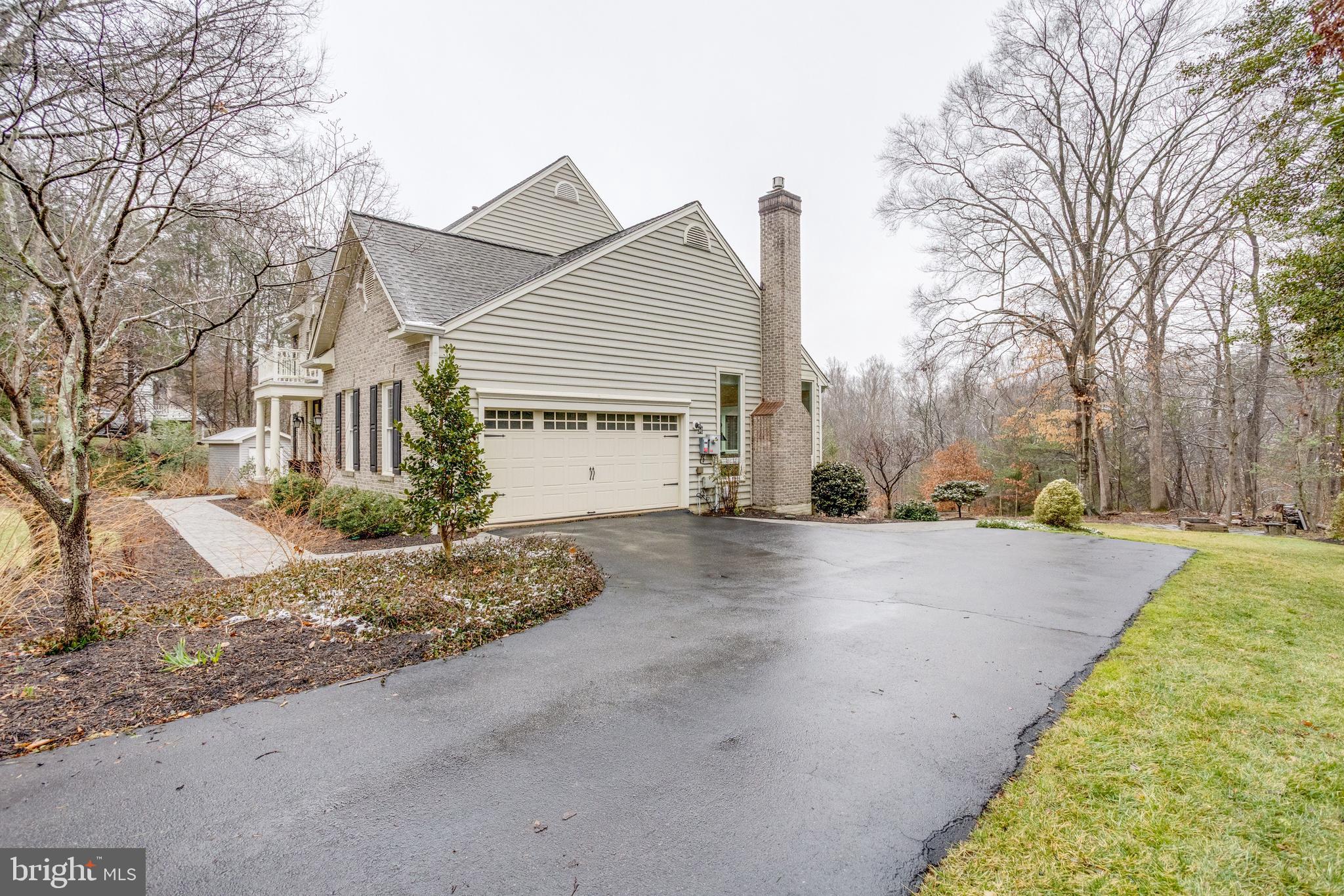 WRIGHTS OVERLOOK - Residential