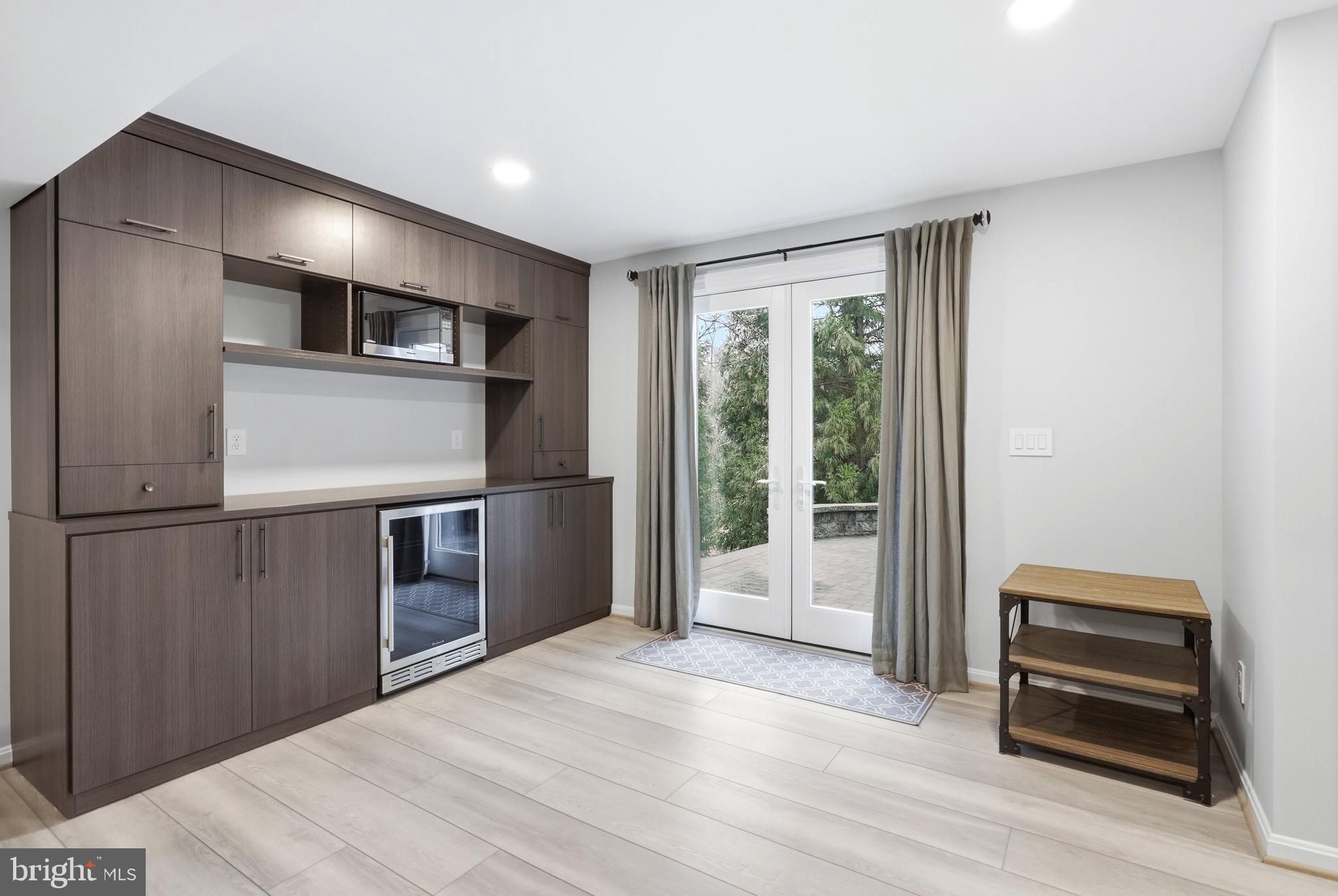 WRIGHTS OVERLOOK - Residential