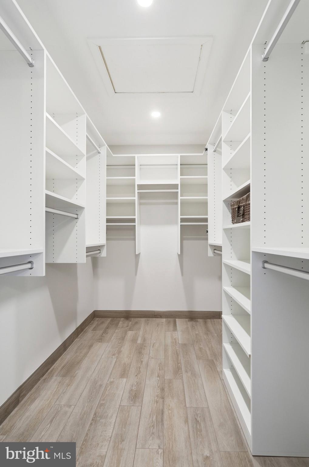 WRIGHTS OVERLOOK - Residential