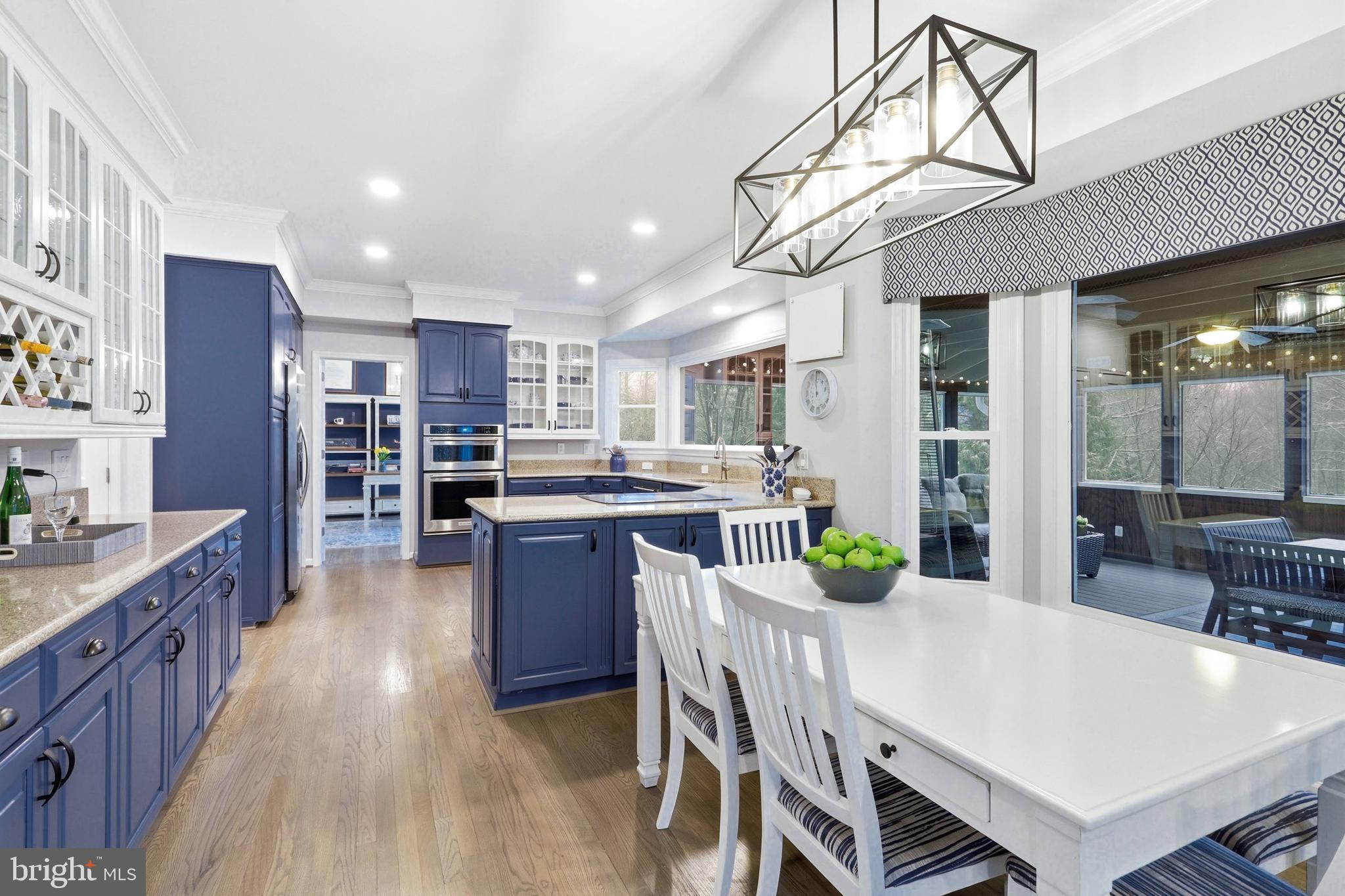 WRIGHTS OVERLOOK - Residential