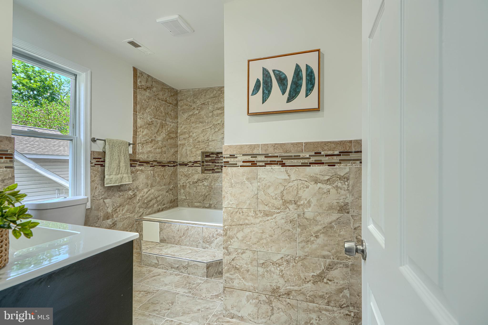 WEST FOREST PARK - Residential
