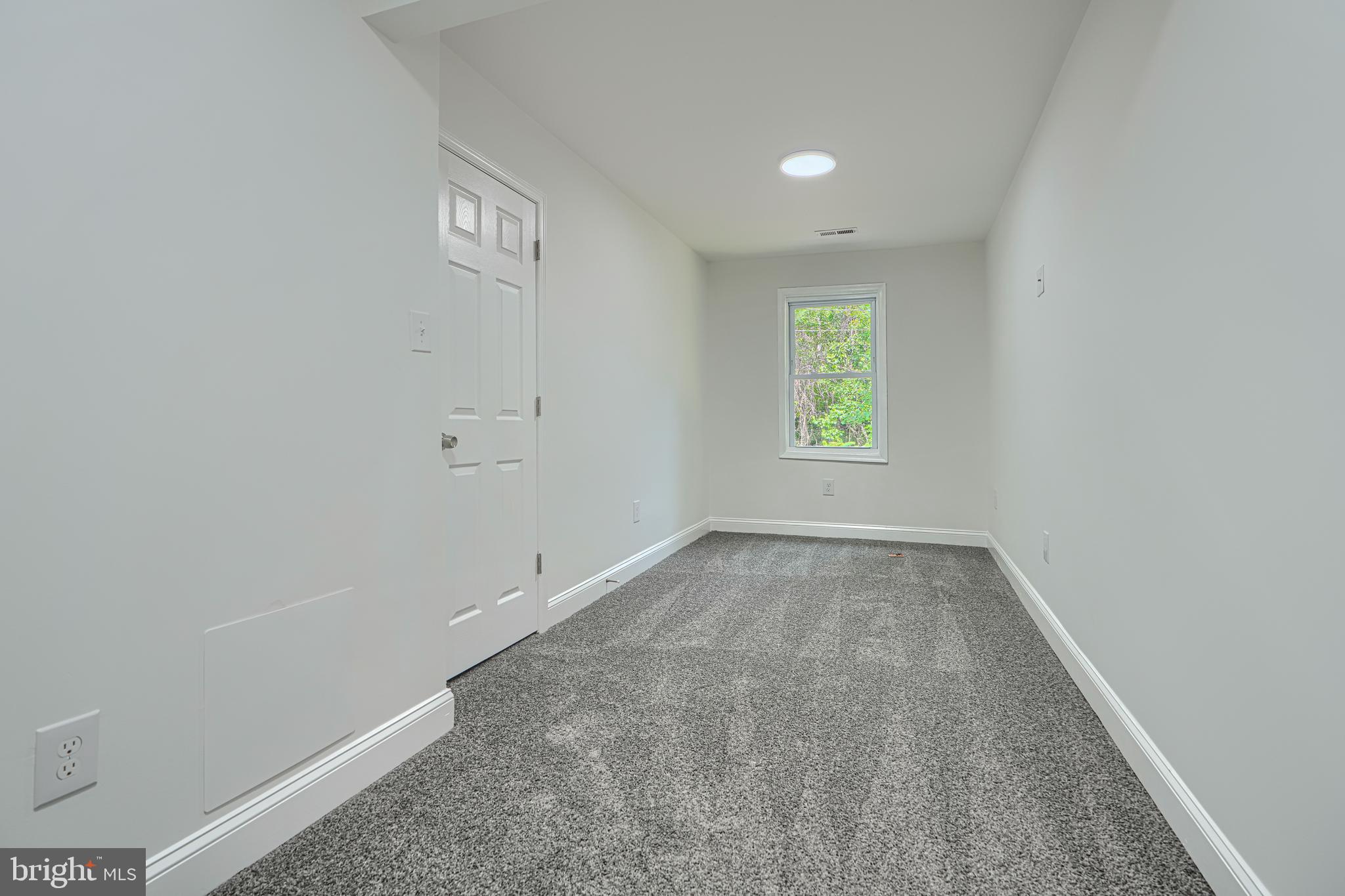 WEST FOREST PARK - Residential