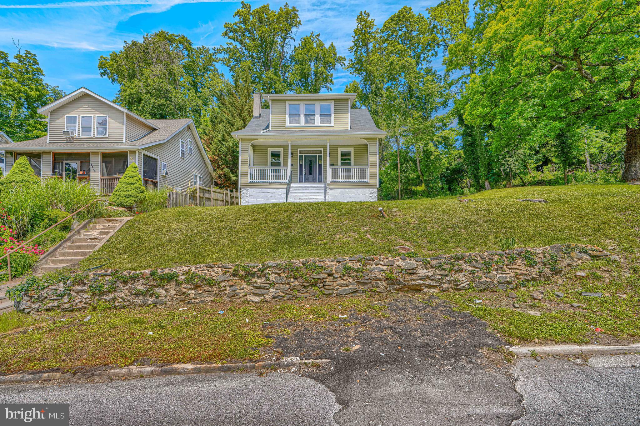 WEST FOREST PARK - Residential