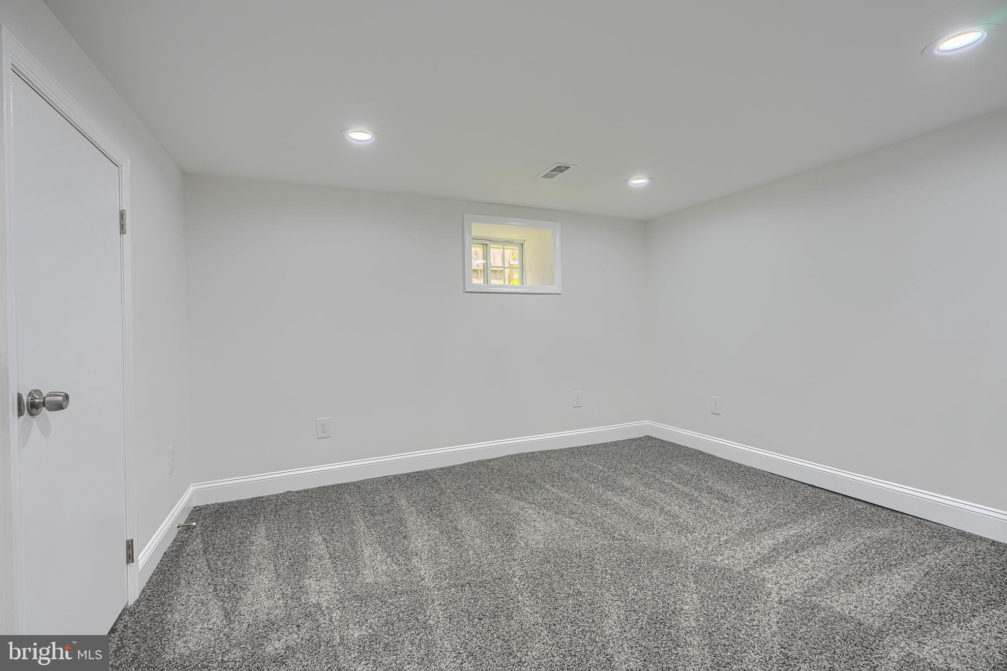 WEST FOREST PARK - Residential