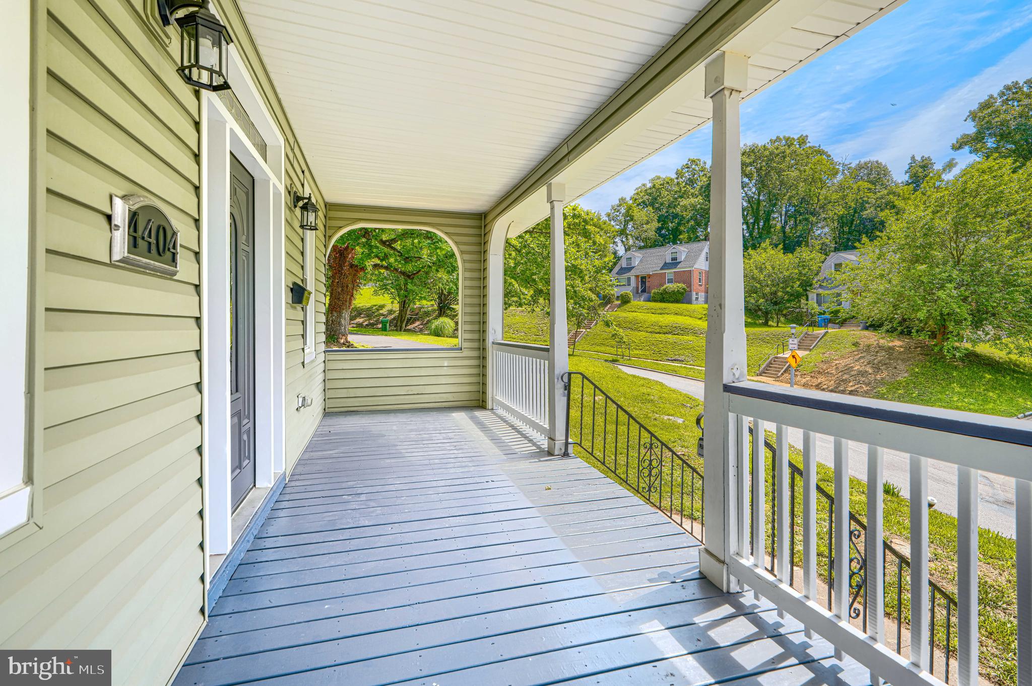 WEST FOREST PARK - Residential