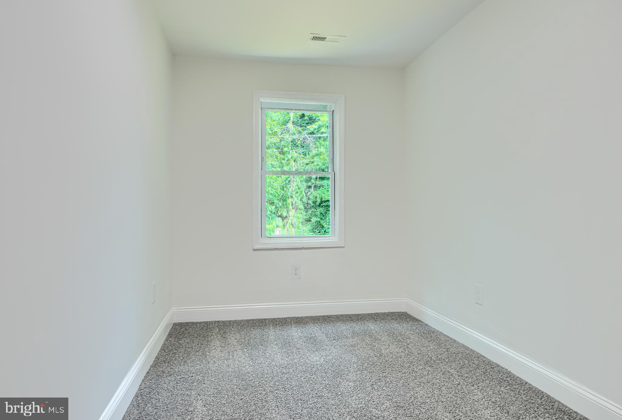 WEST FOREST PARK - Residential