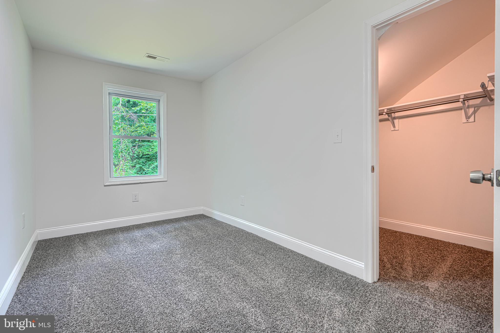 WEST FOREST PARK - Residential
