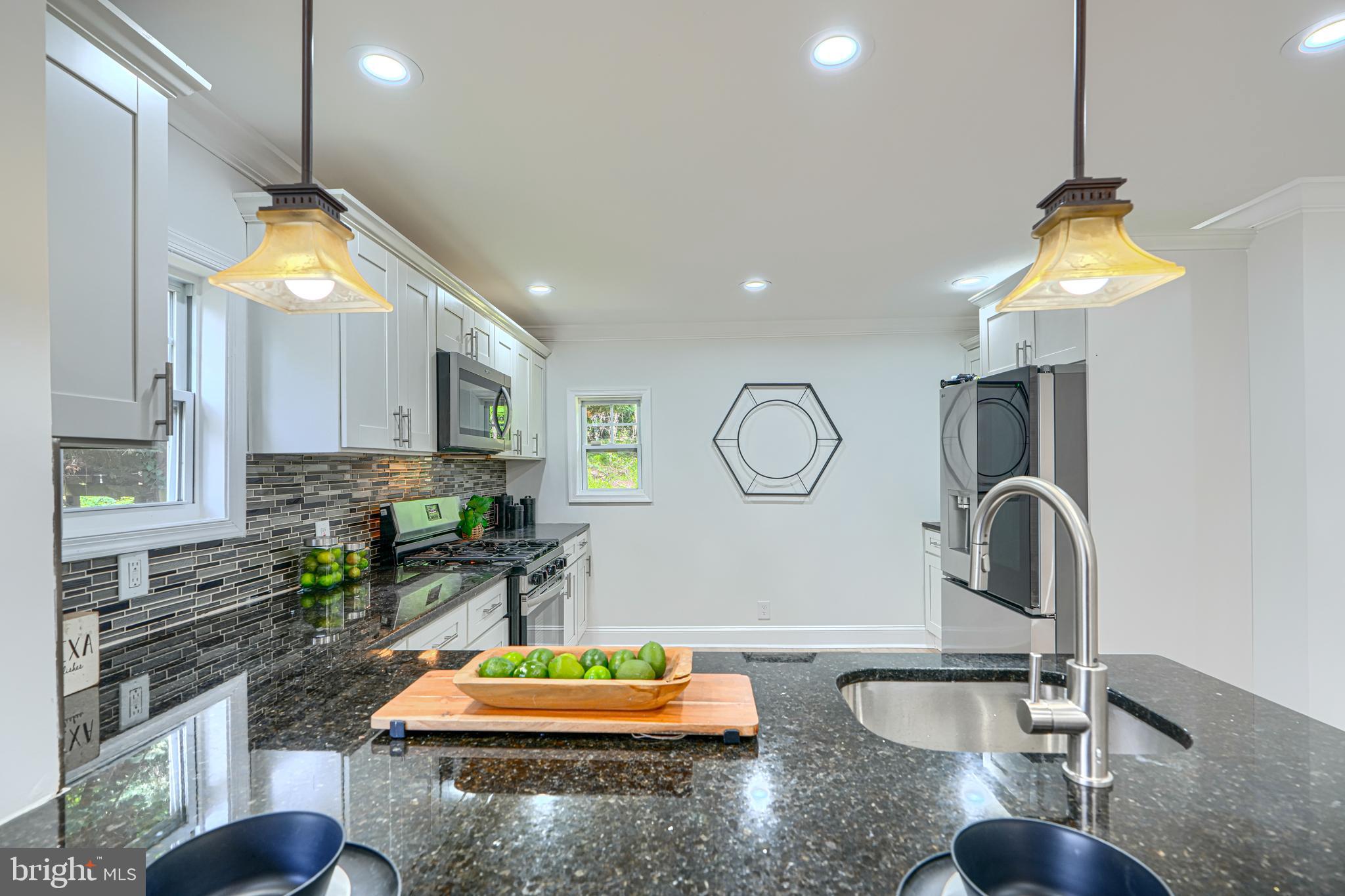 WEST FOREST PARK - Residential