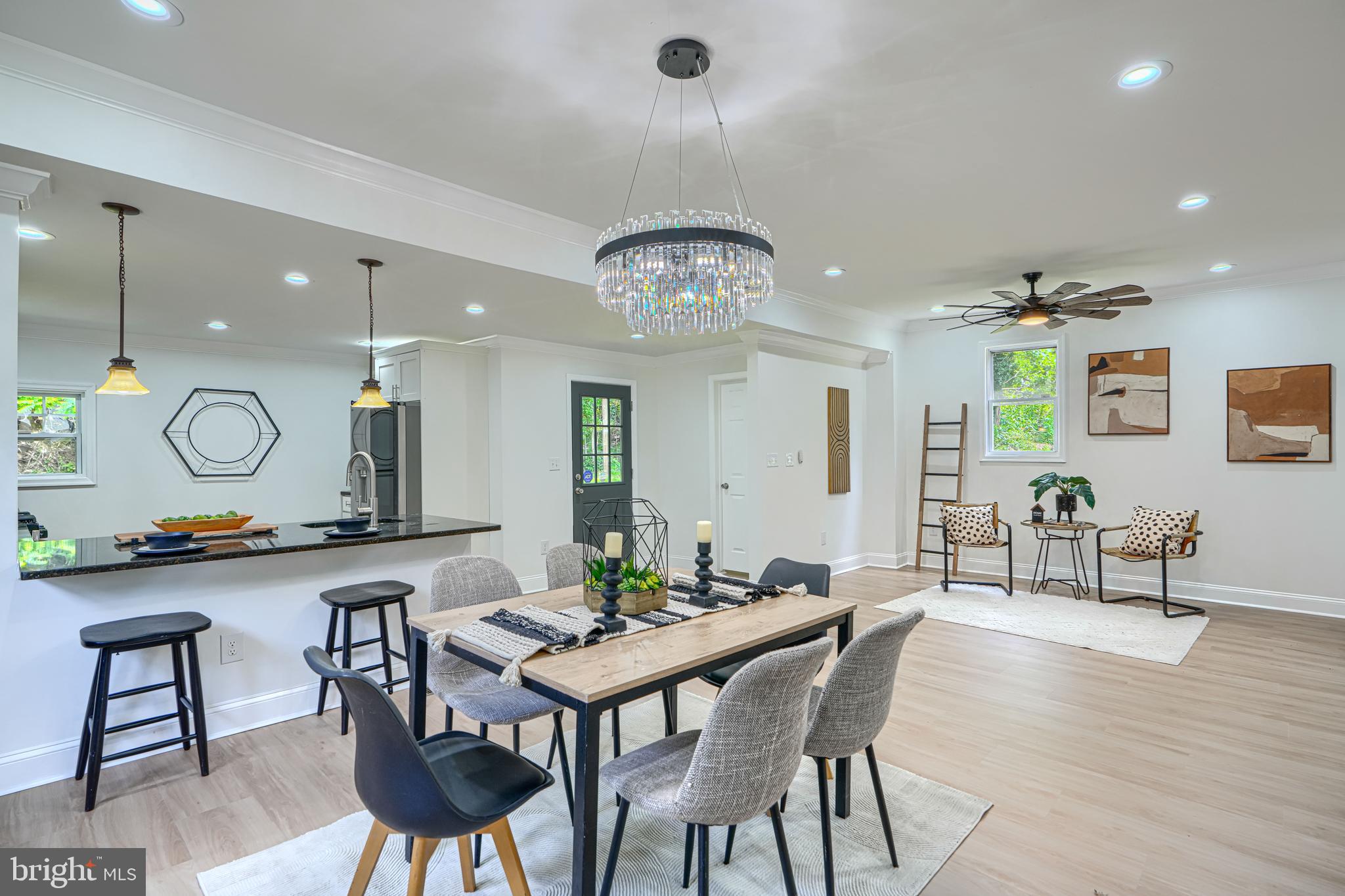 WEST FOREST PARK - Residential