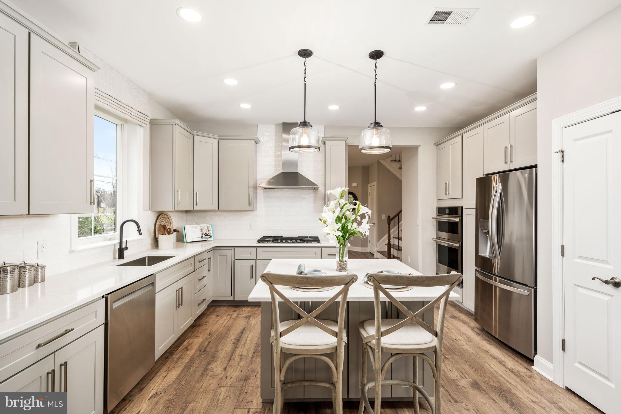 40 KAY CHIARELLO WAY