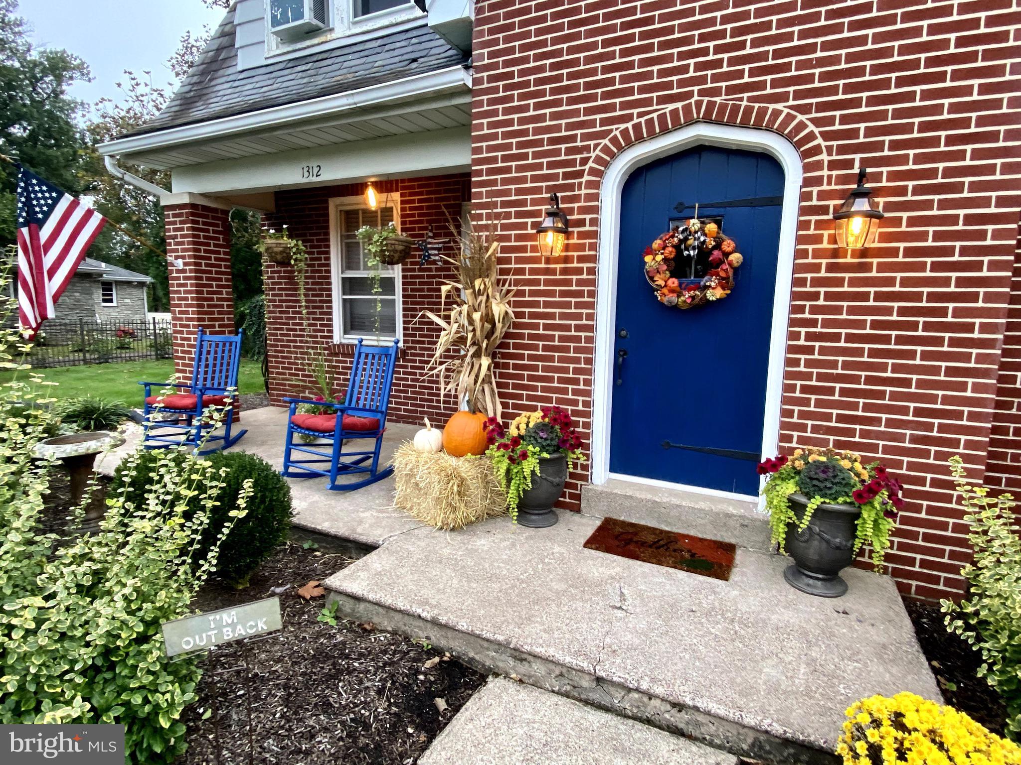 LANSDALE - Residential