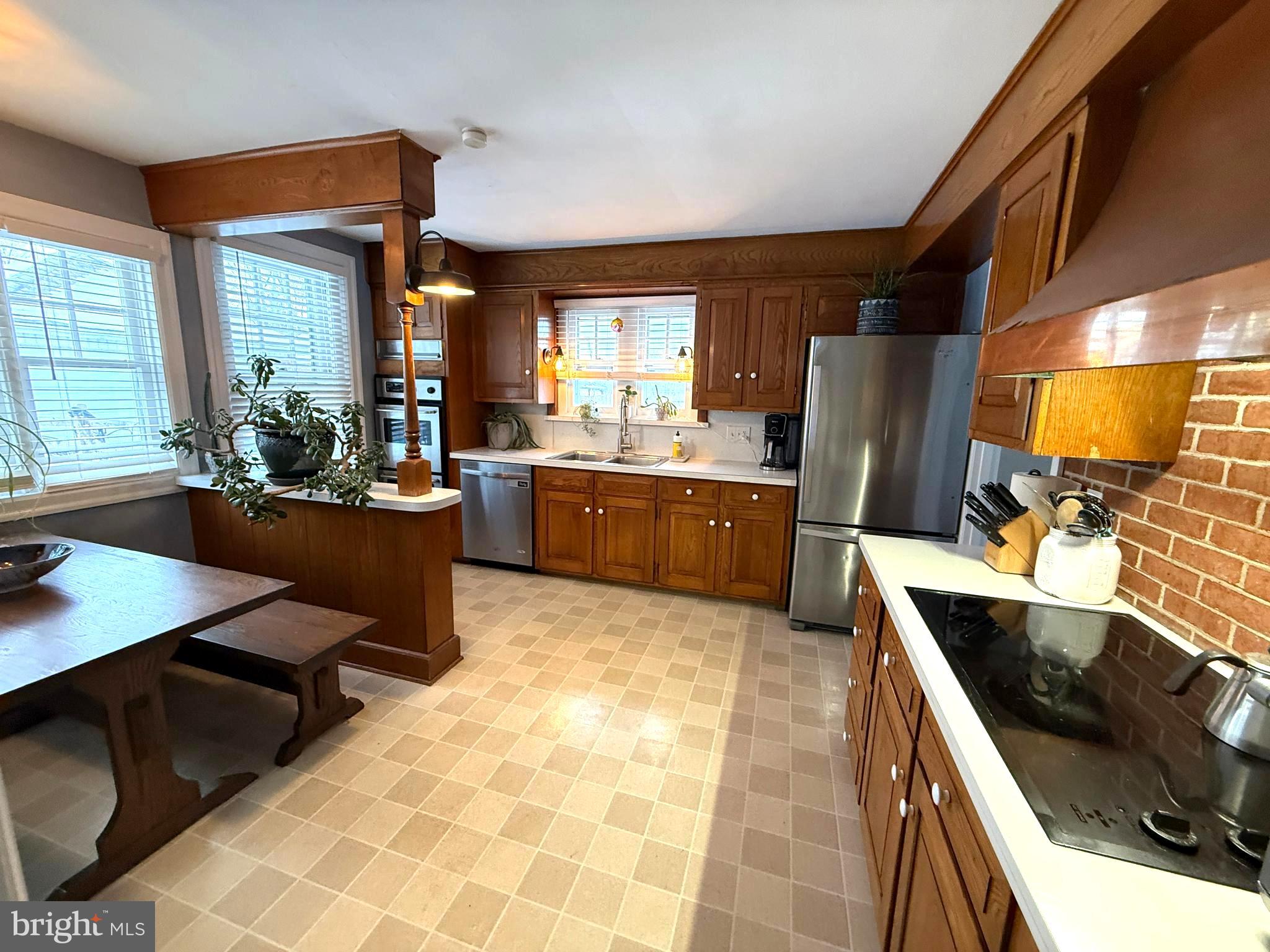 LANSDALE - Residential