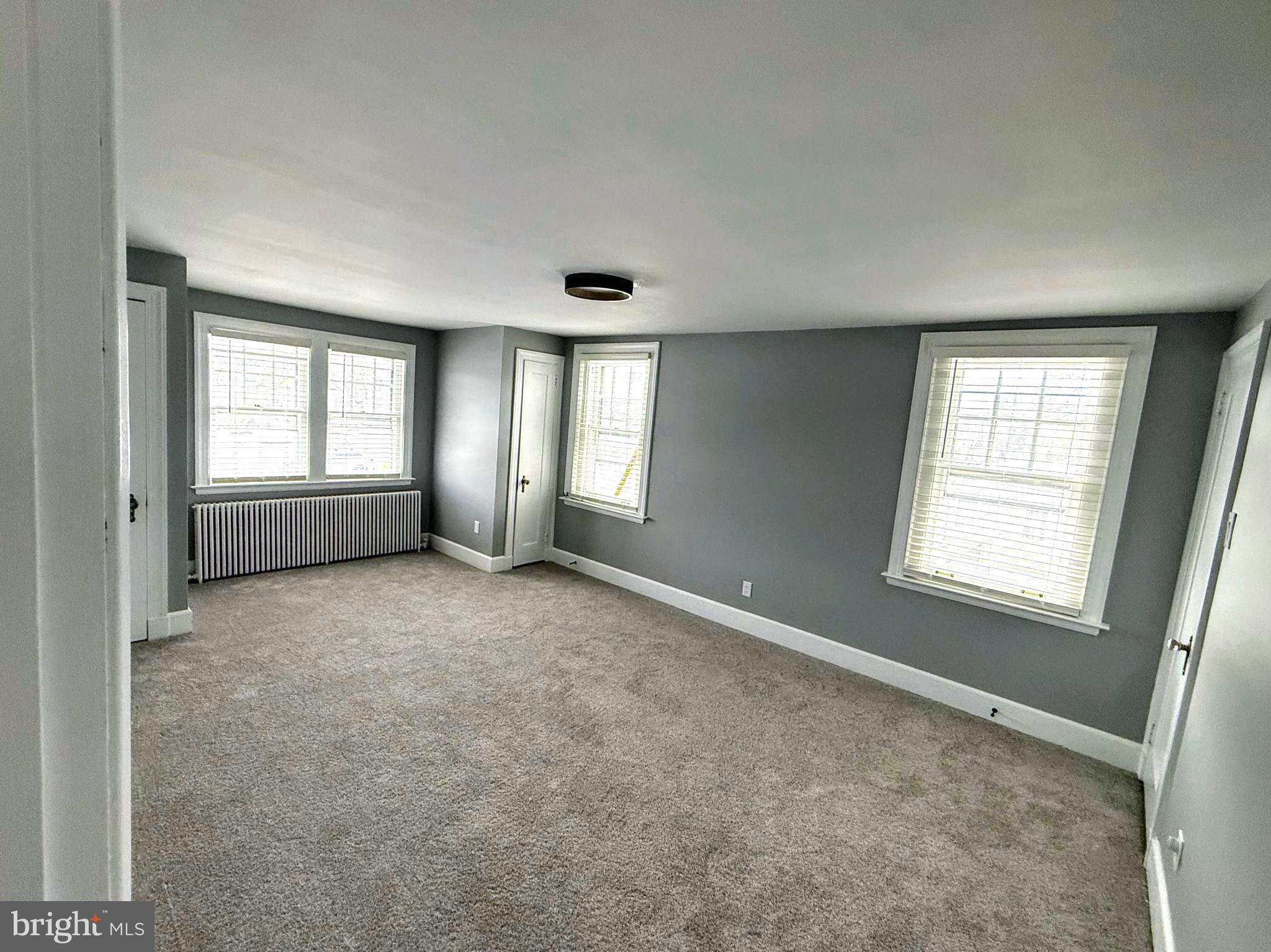 LANSDALE - Residential